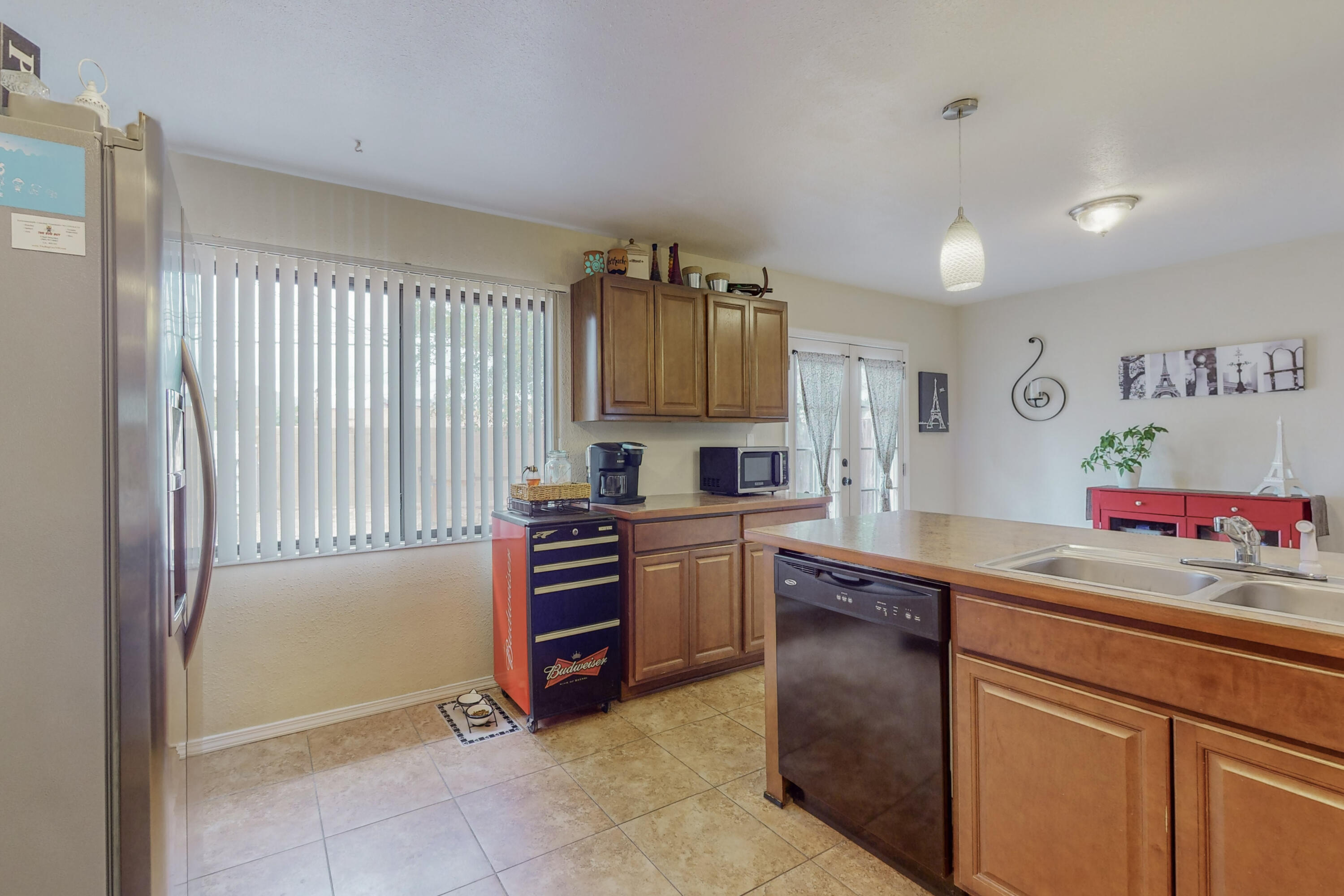 3702 JEANNE Court NE