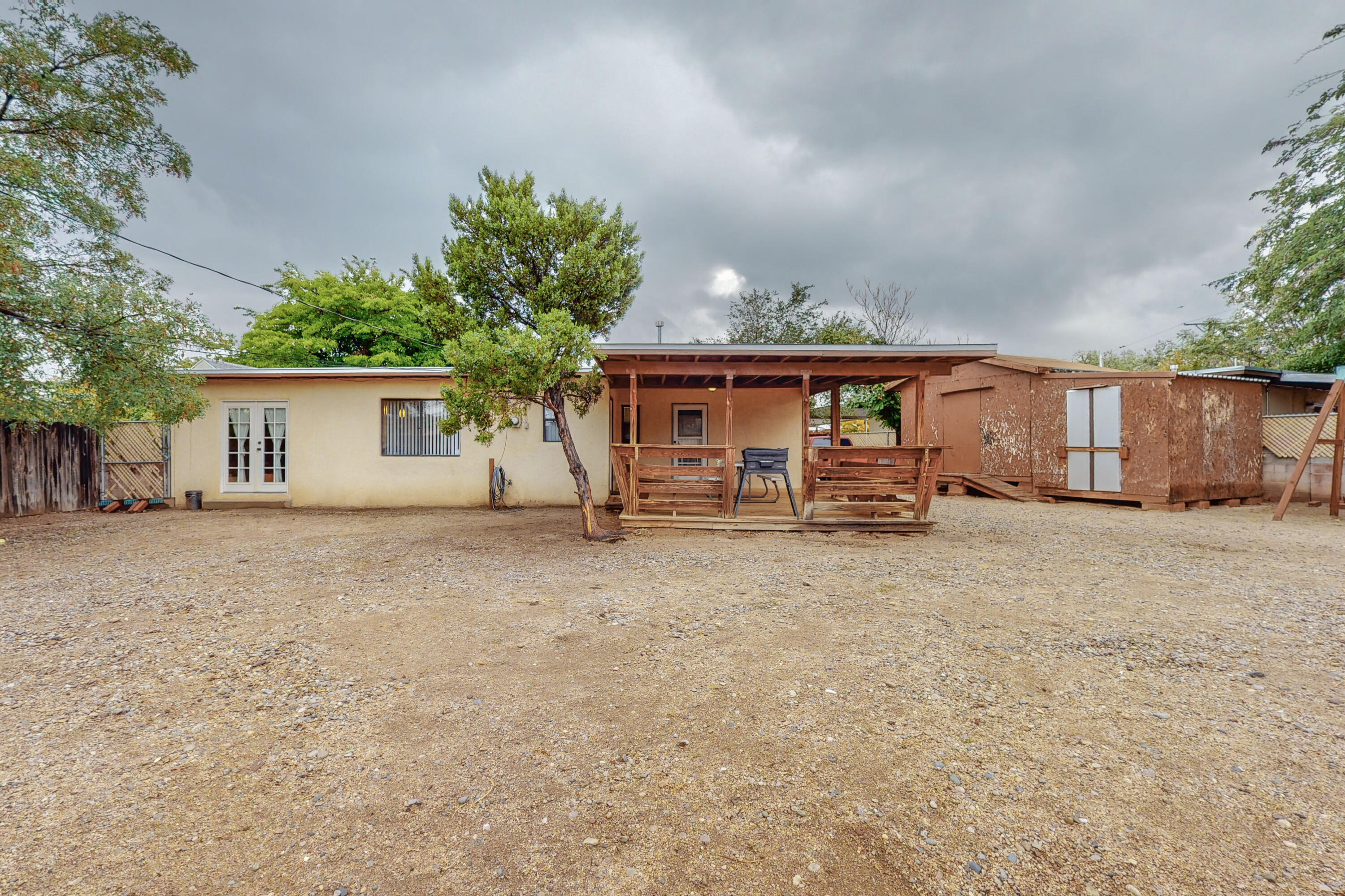 3702 JEANNE Court NE