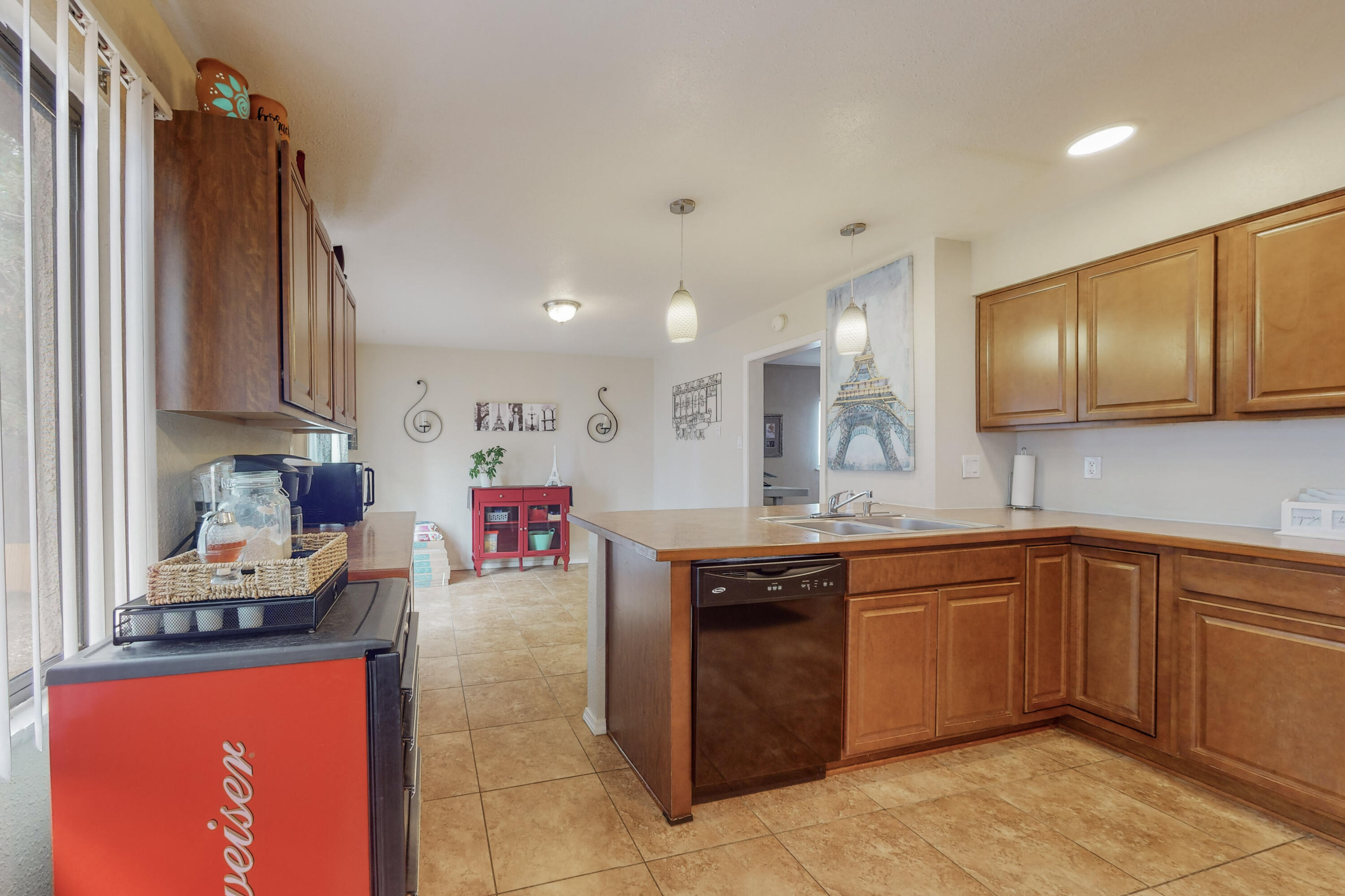 3702 JEANNE Court NE