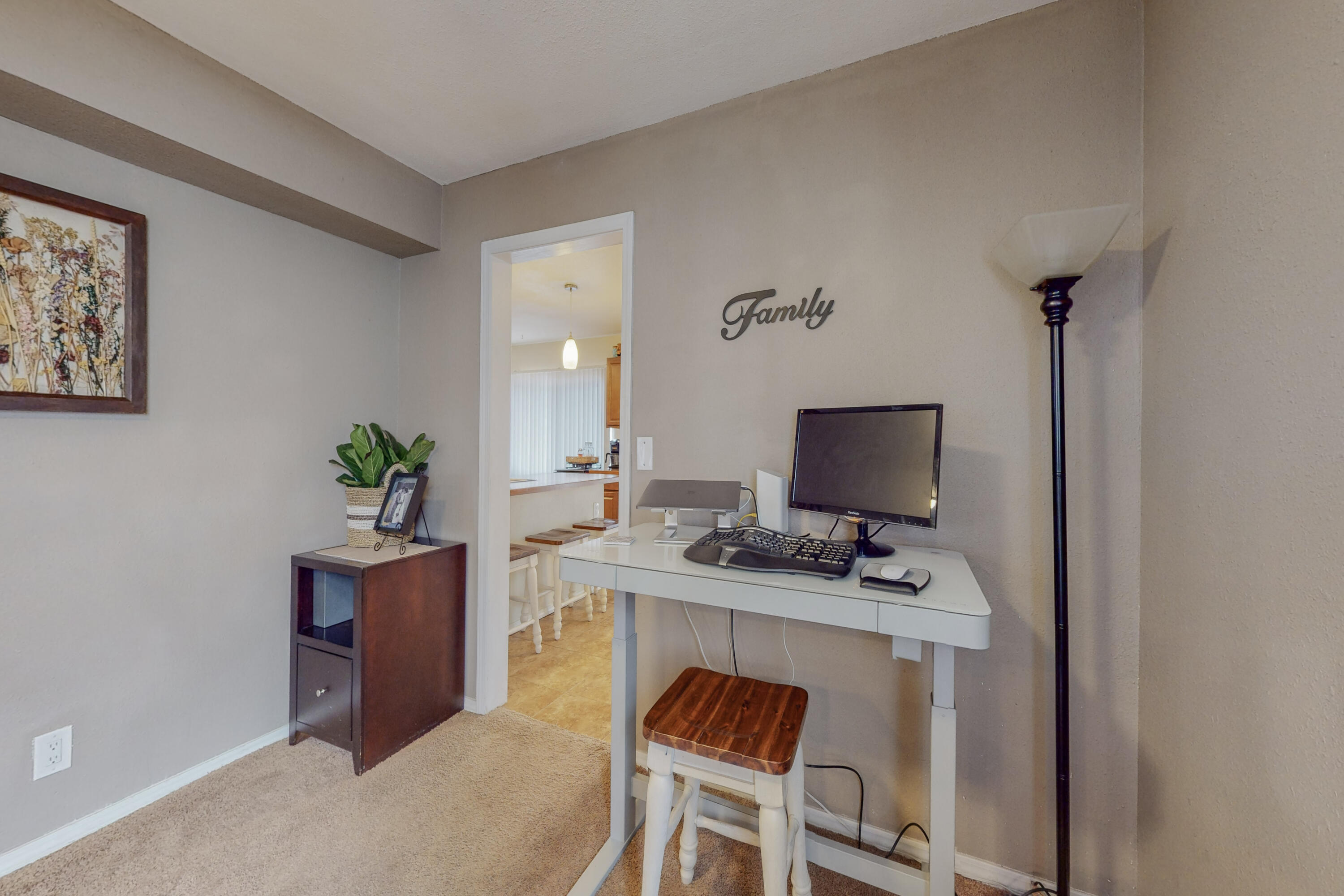 3702 JEANNE Court NE