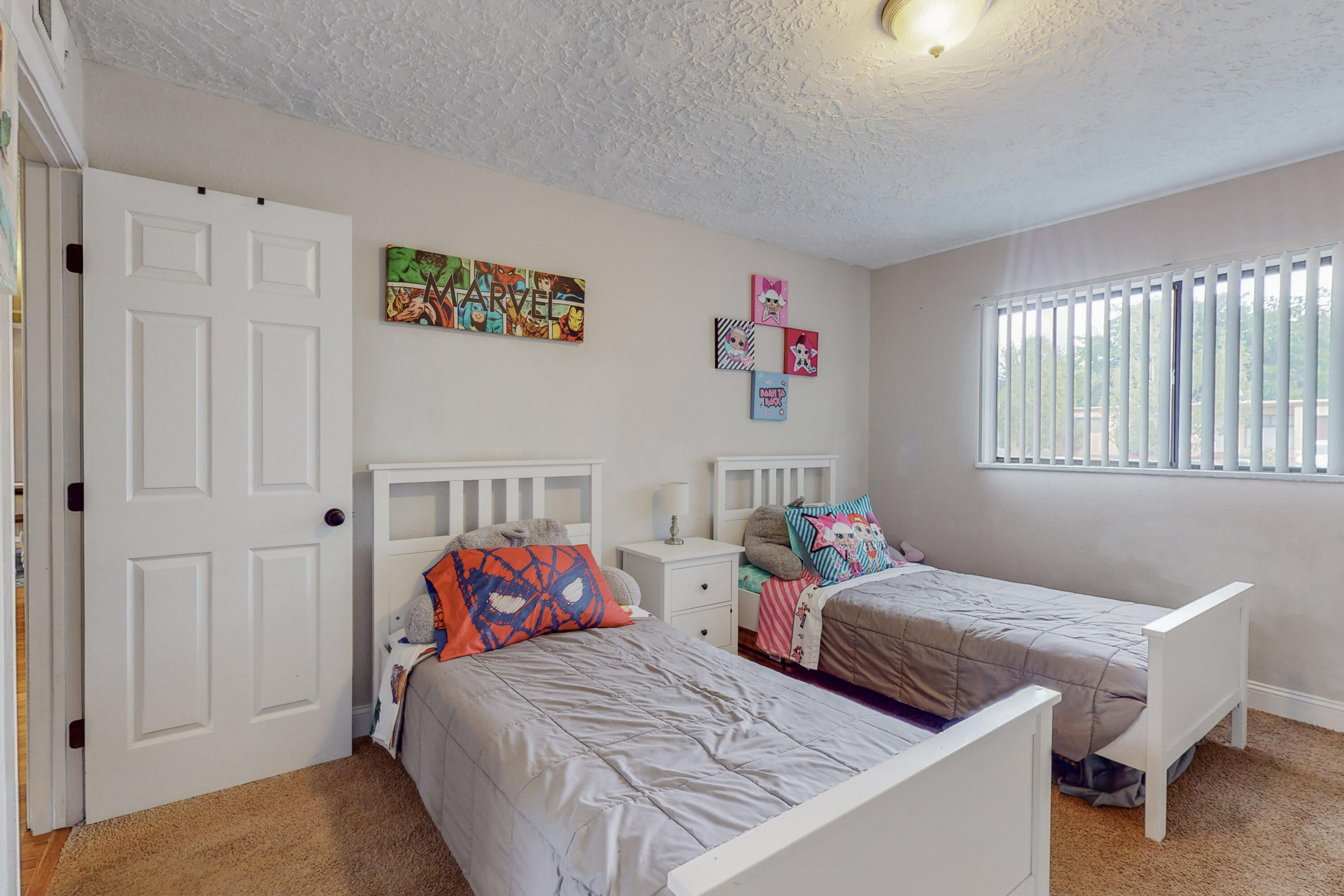 3702 JEANNE Court NE
