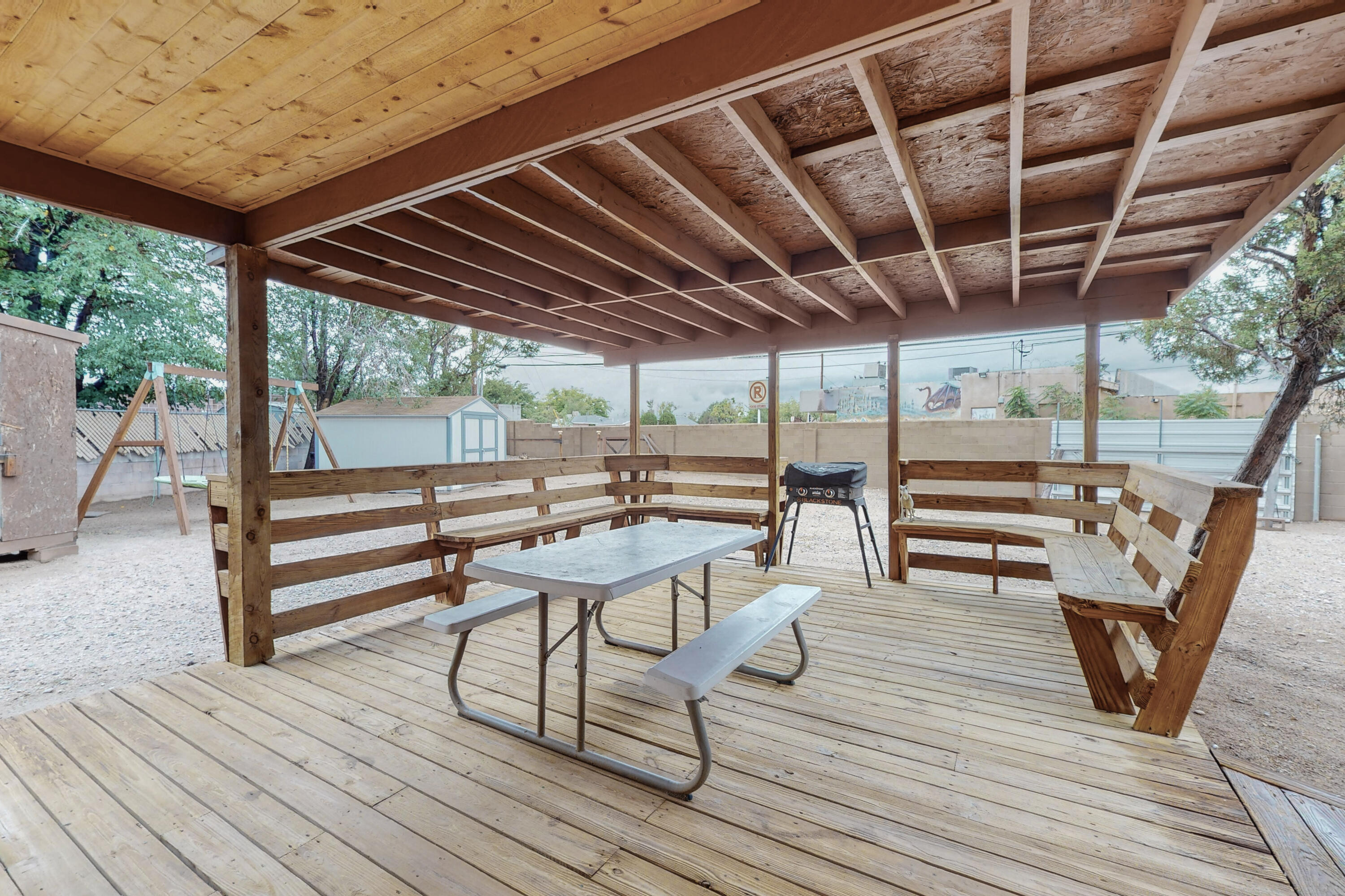 3702 JEANNE Court NE