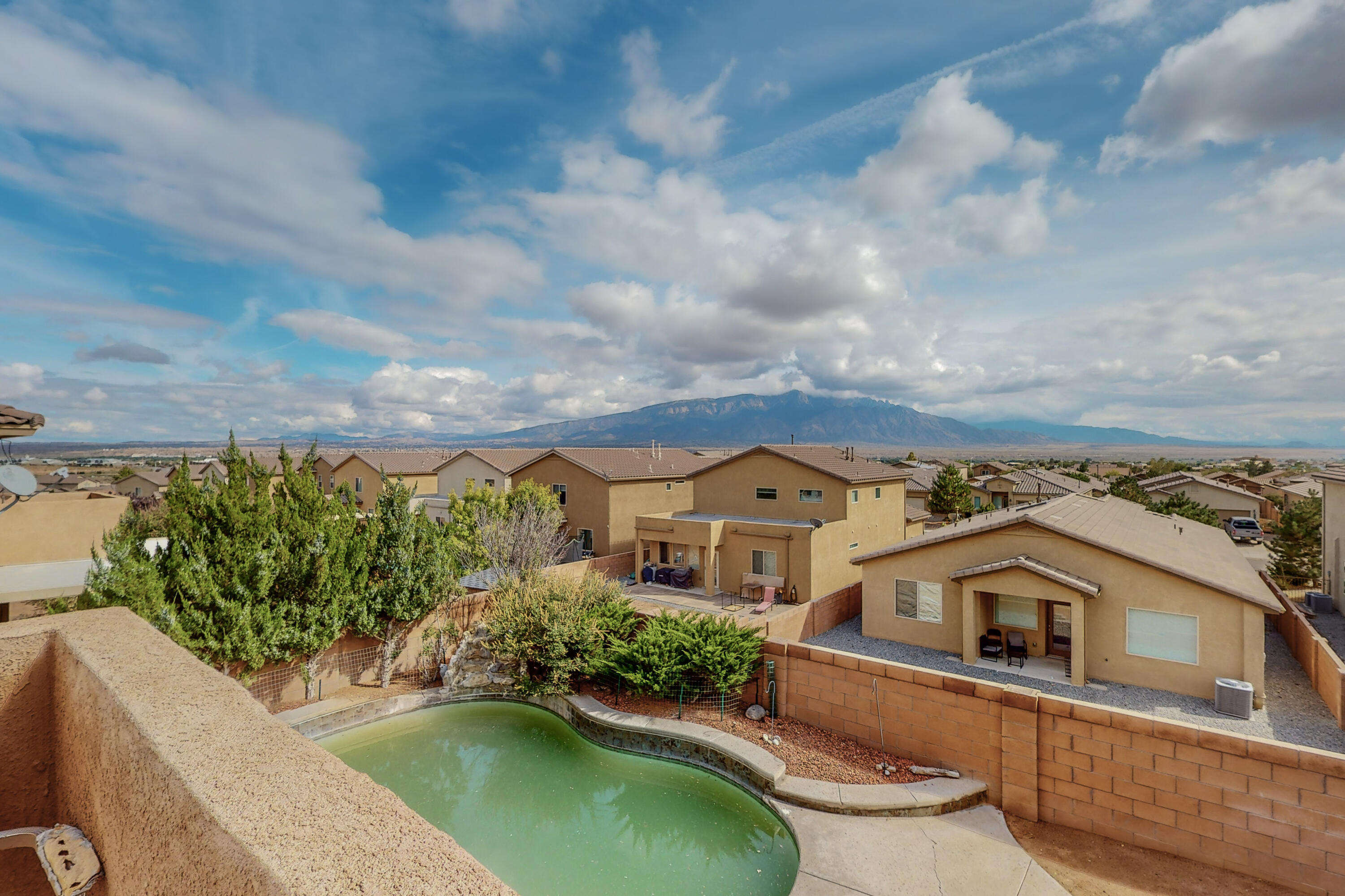 7109 FAIRBANKS Drive NE
