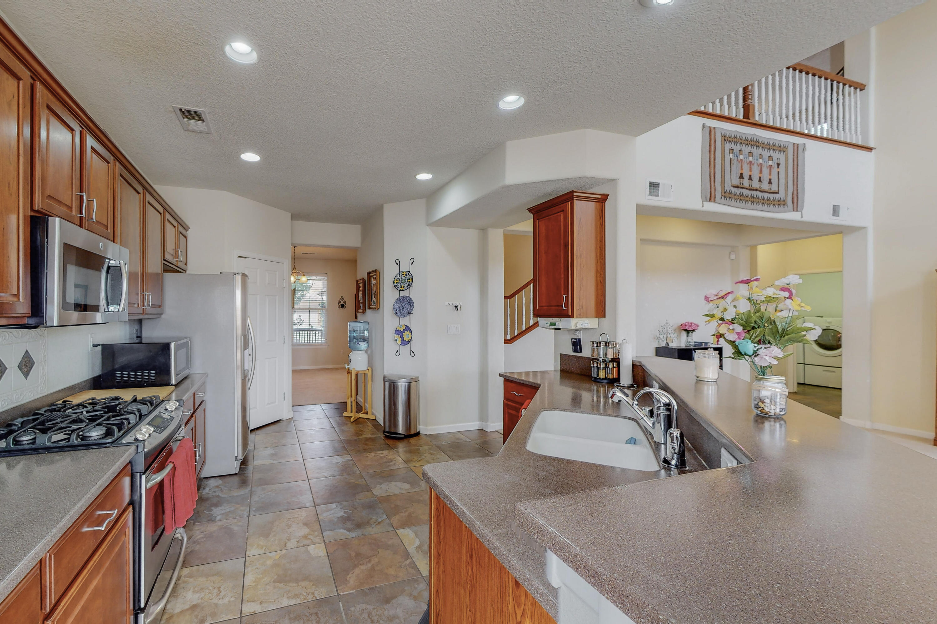 7109 FAIRBANKS Drive NE