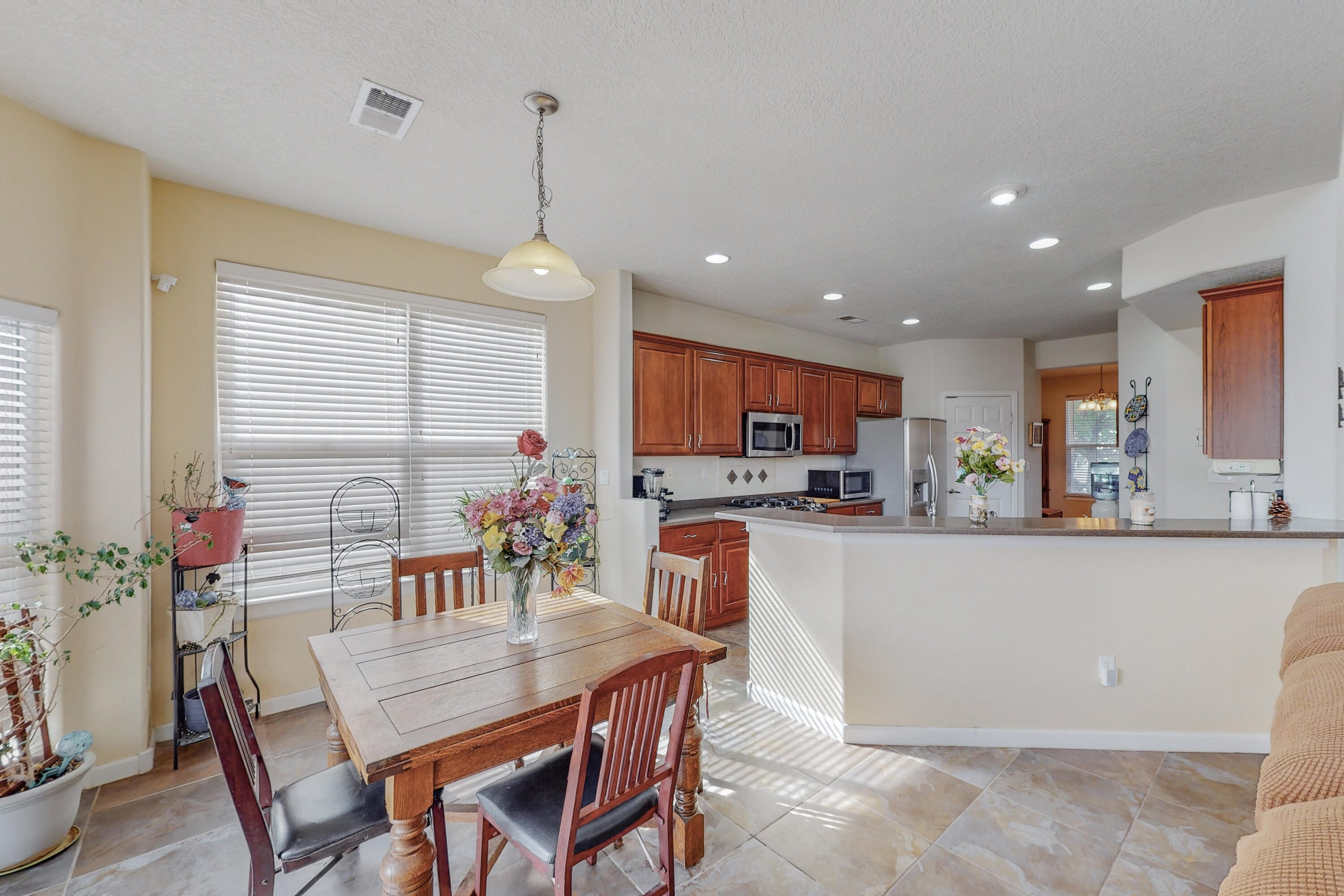 7109 FAIRBANKS Drive NE