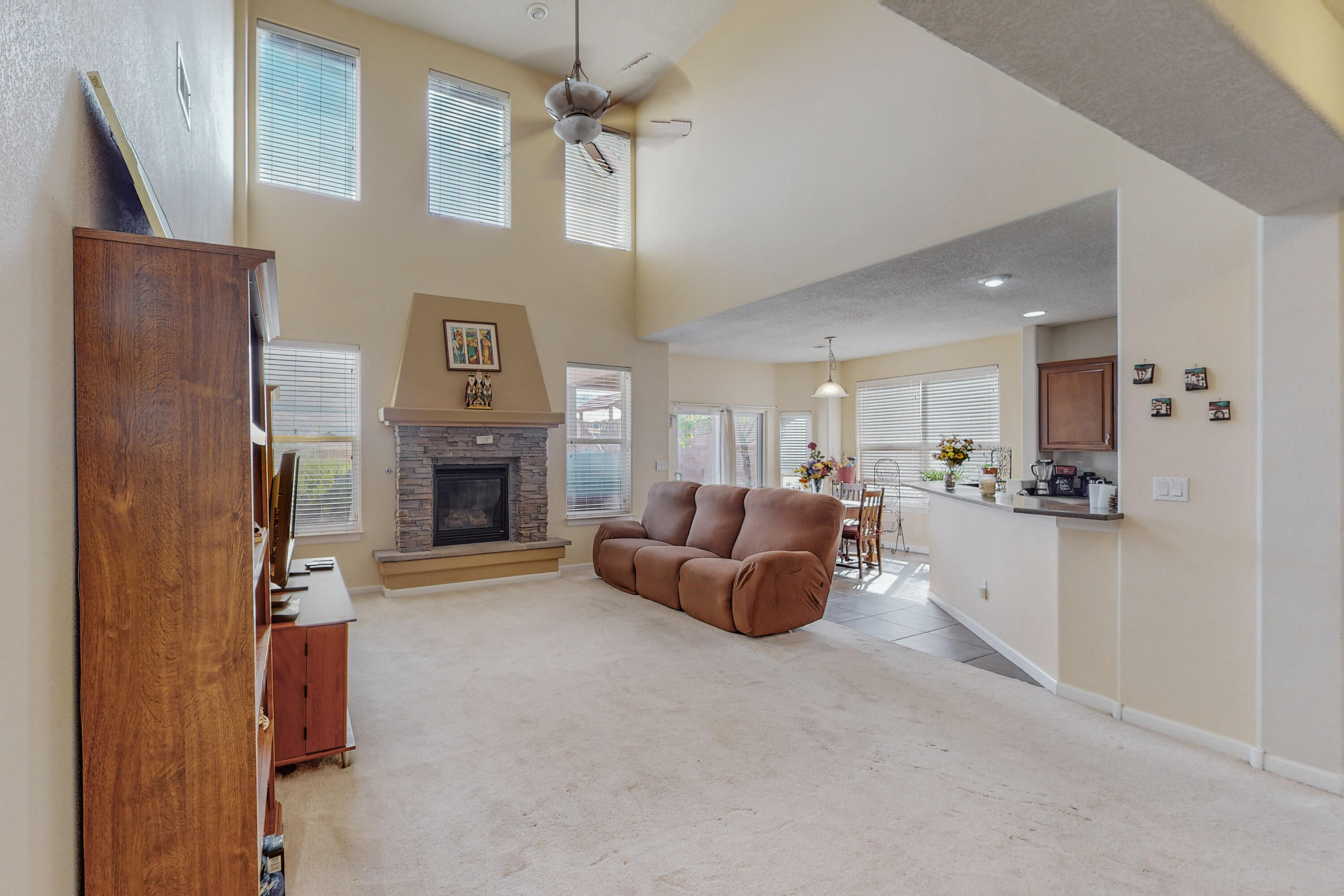 7109 FAIRBANKS Drive NE