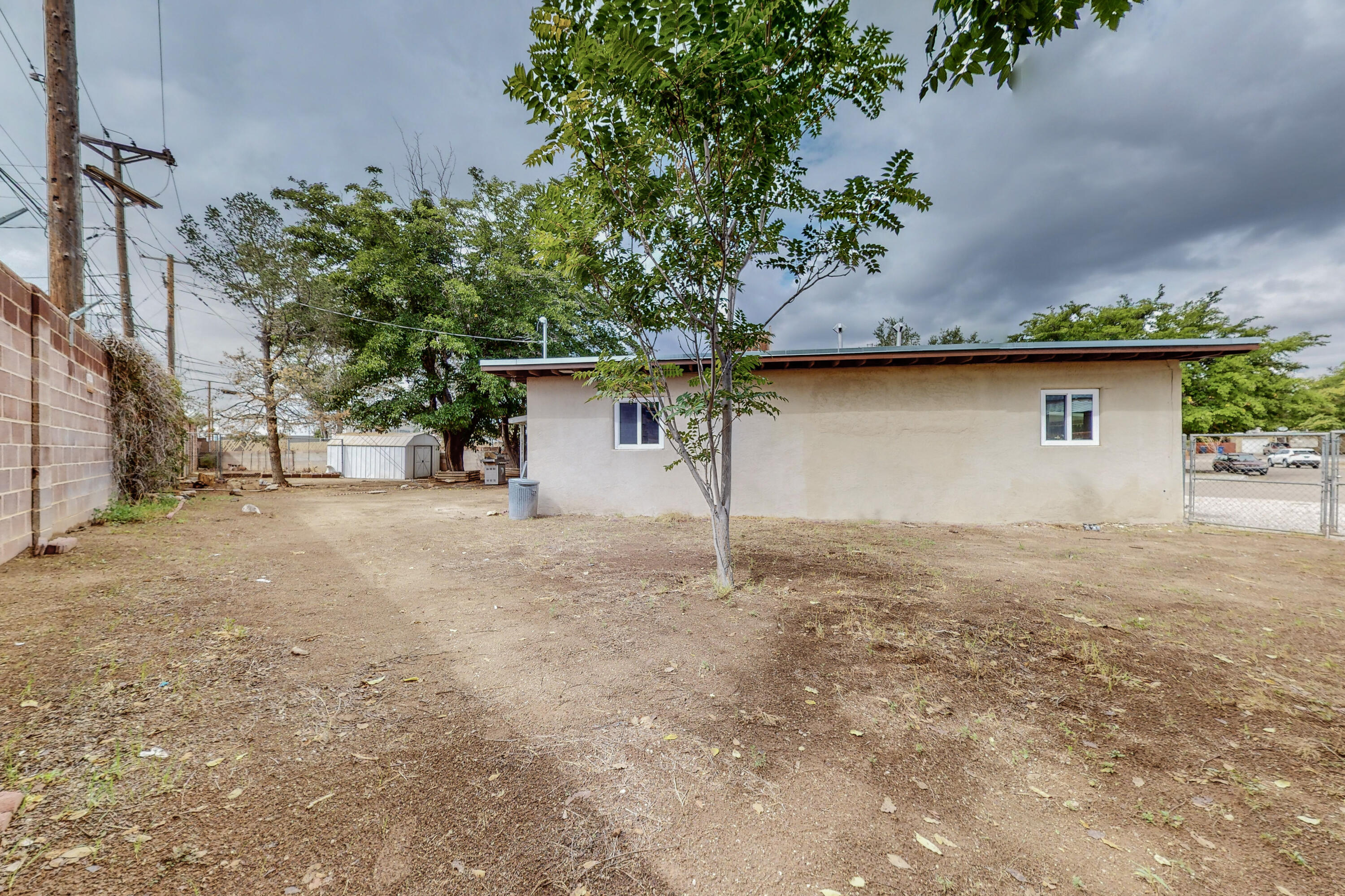 3704 JEANNE Court NE