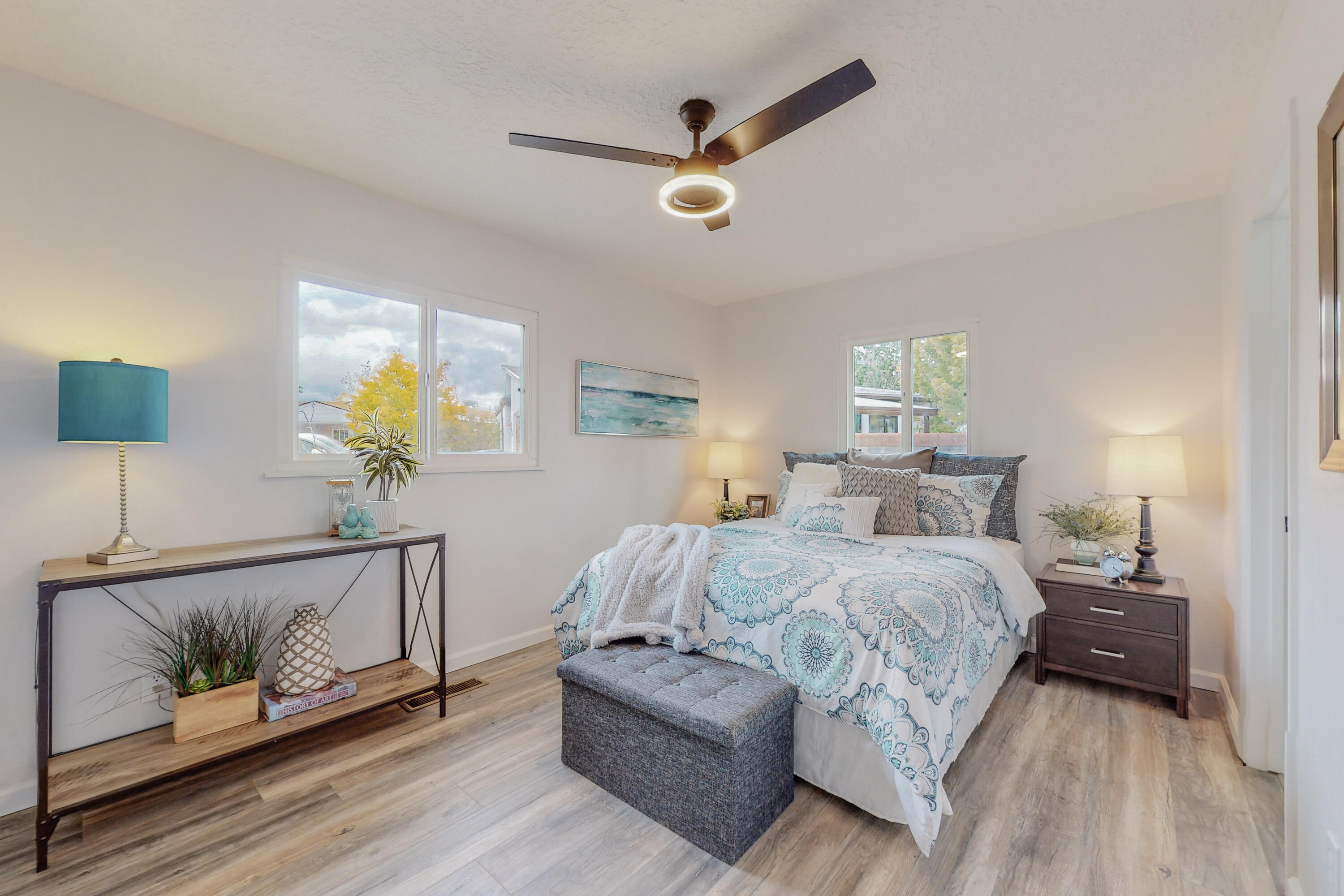 3704 JEANNE Court NE