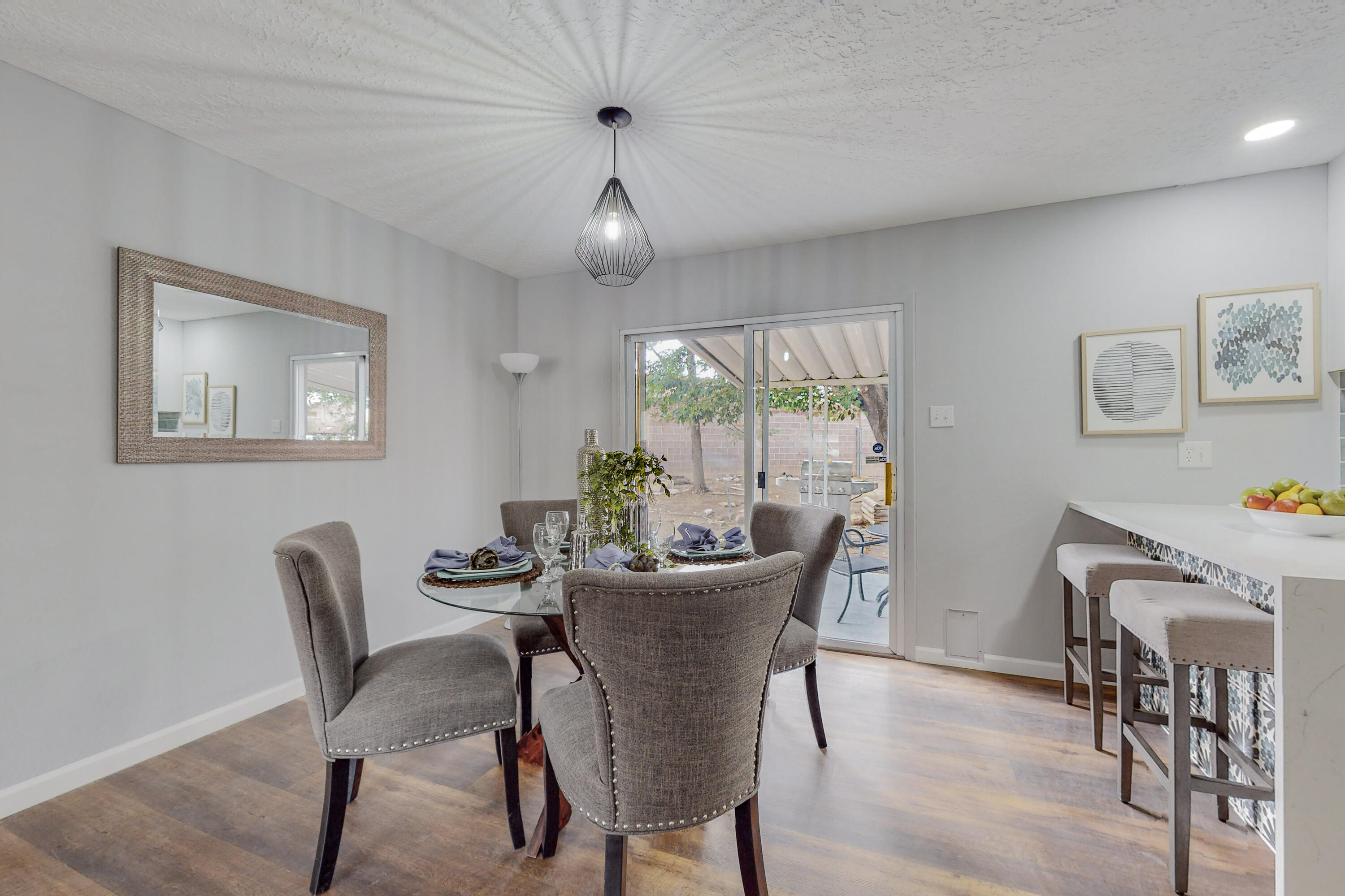 3704 JEANNE Court NE