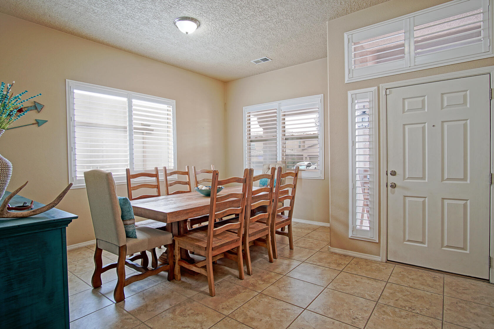 8615 CHILTE PINE Road NW