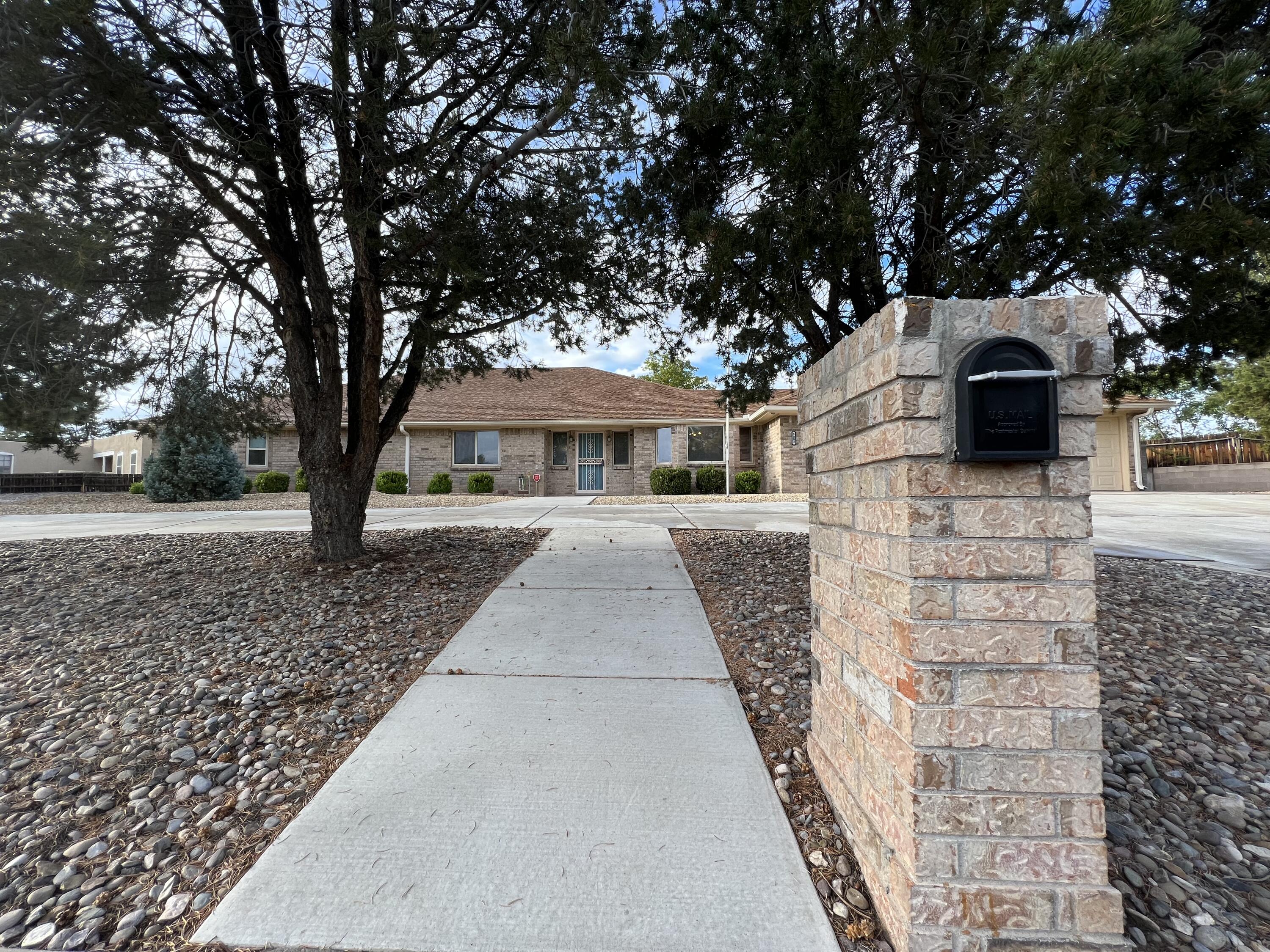 5003 RUSSELL Drive NW