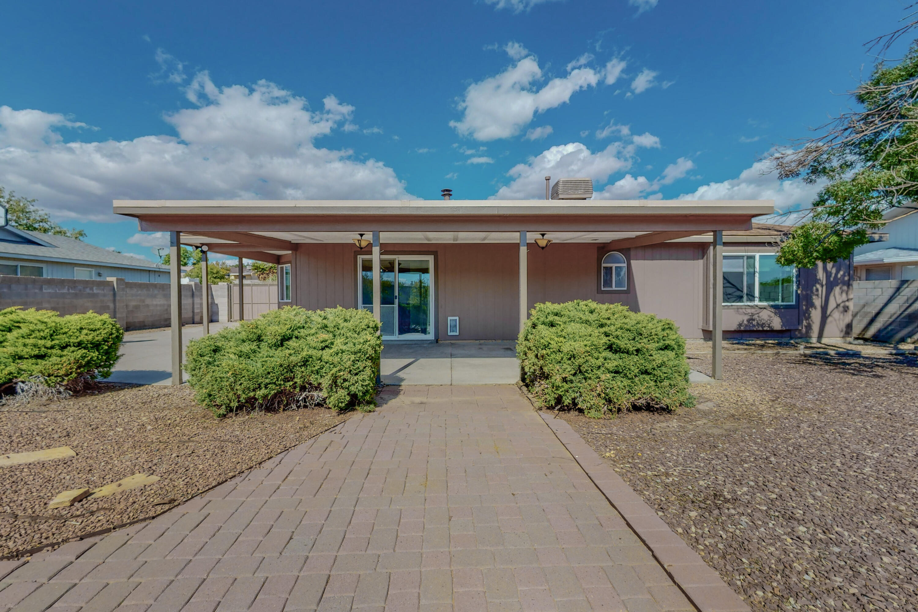 2141 CONESTOGA Road SE