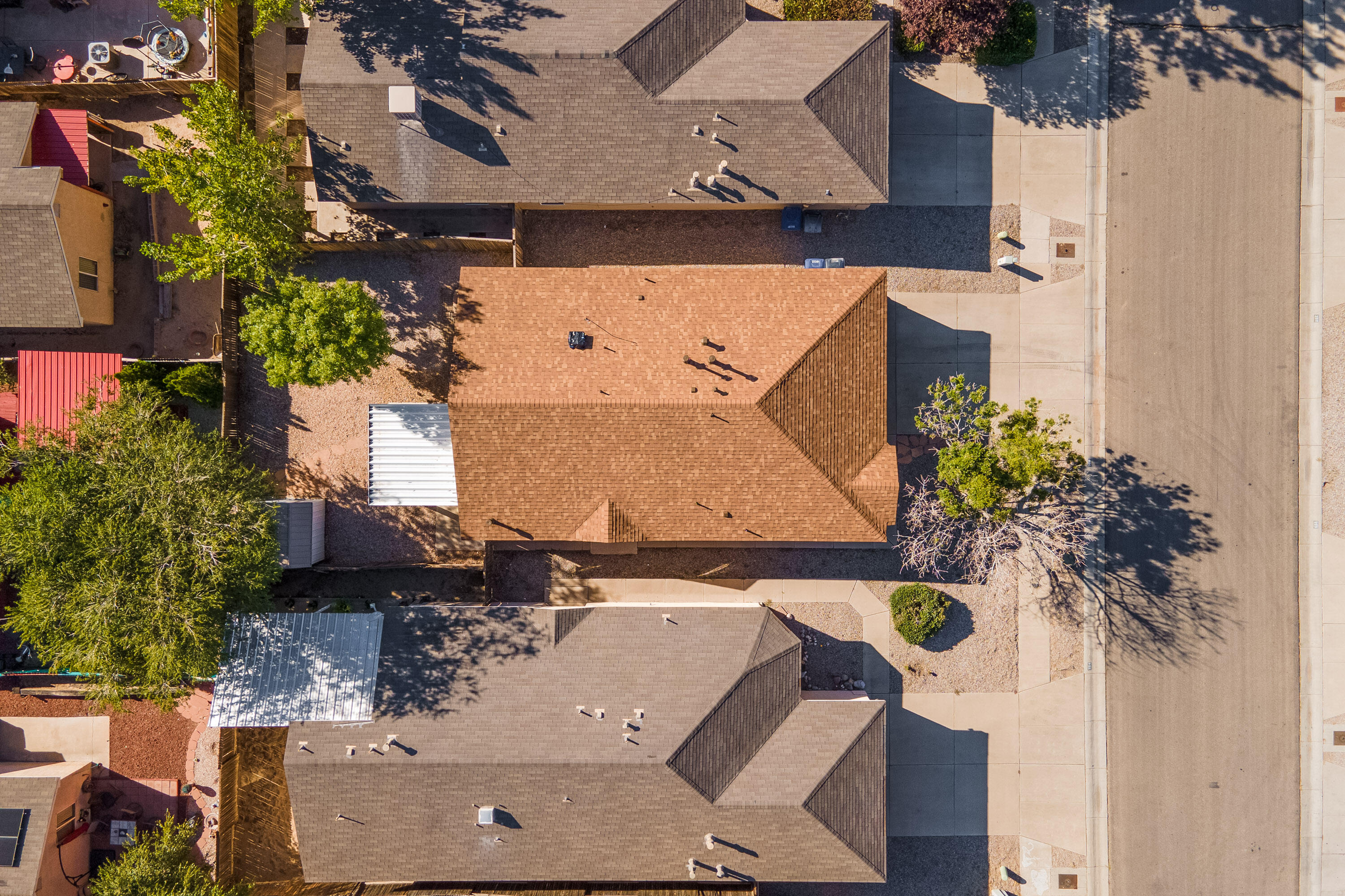 208 CALLE DEL REY SW