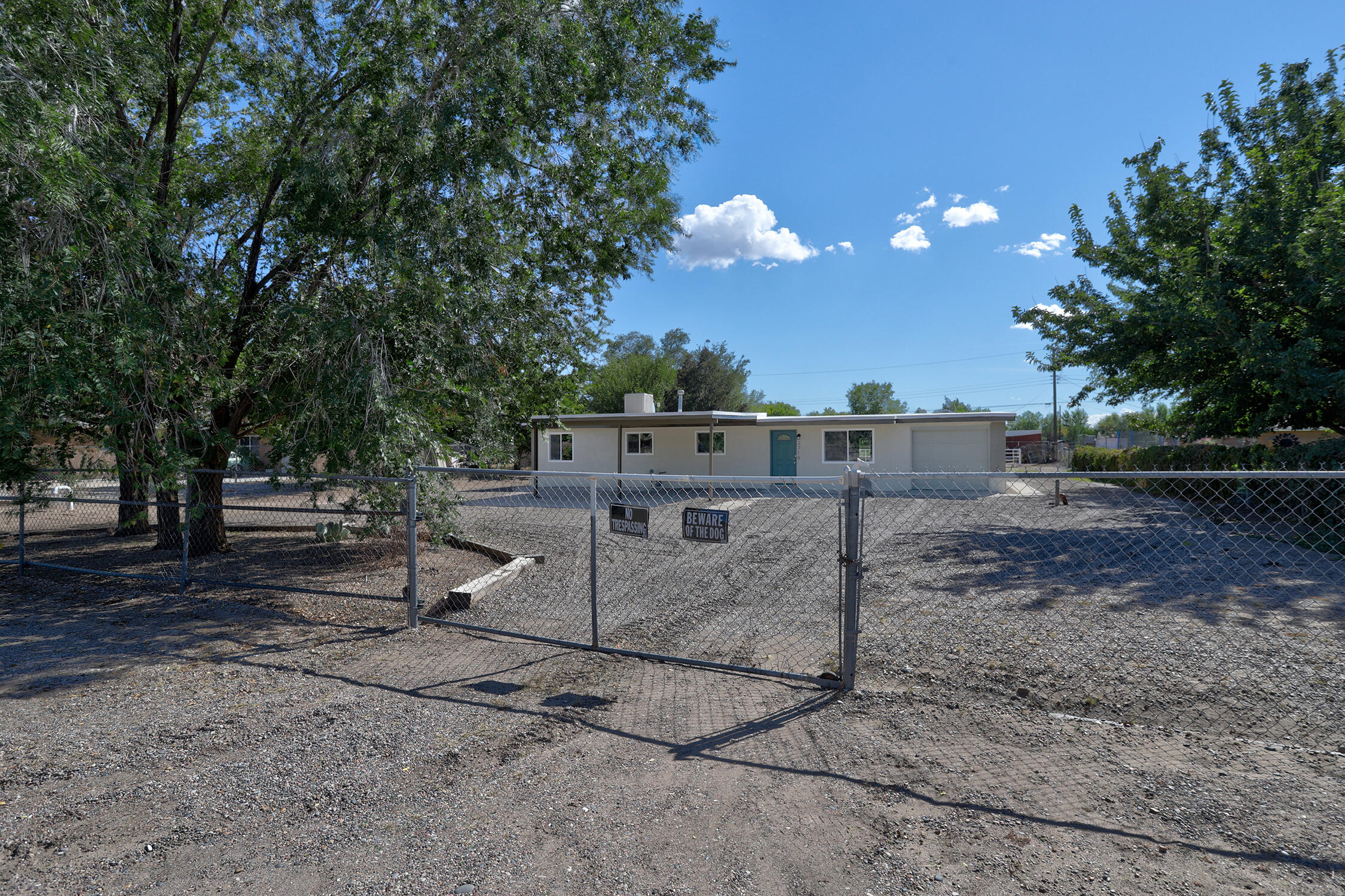2716 COTTONWOOD Lane SW