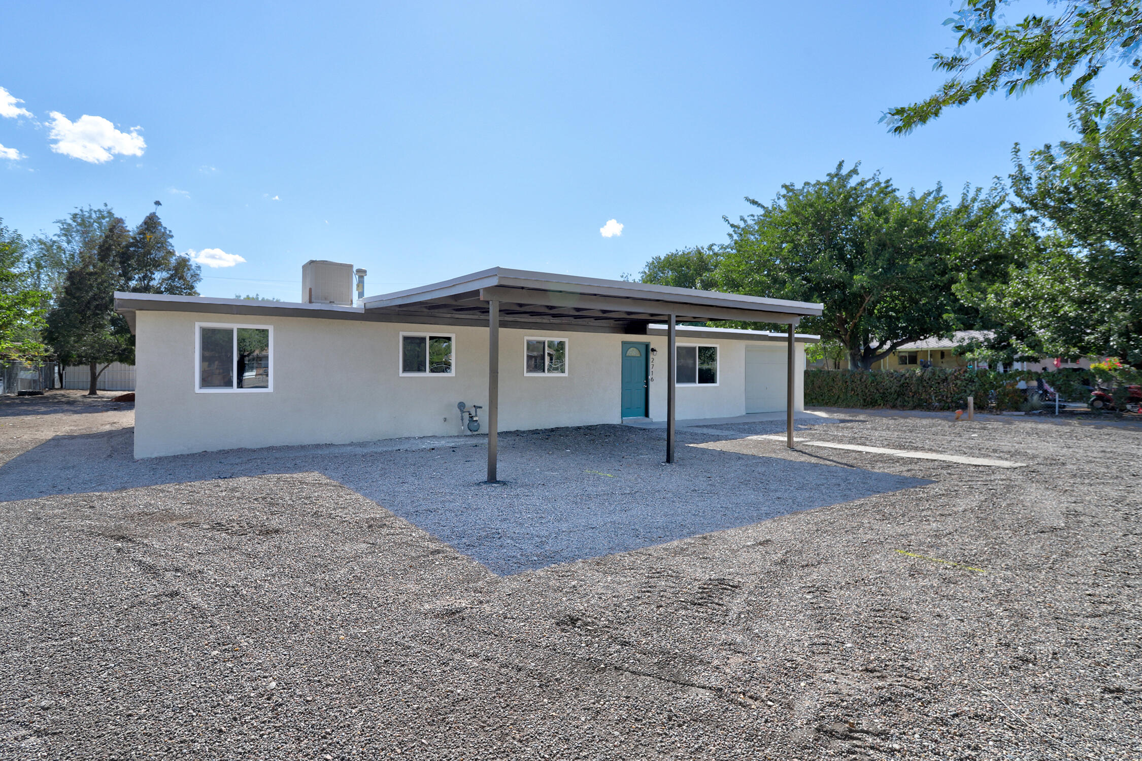 2716 COTTONWOOD Lane SW