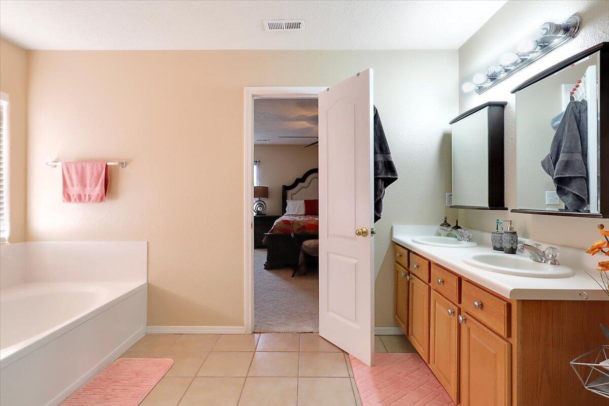 2119 HERMOSA CREEK Drive SW