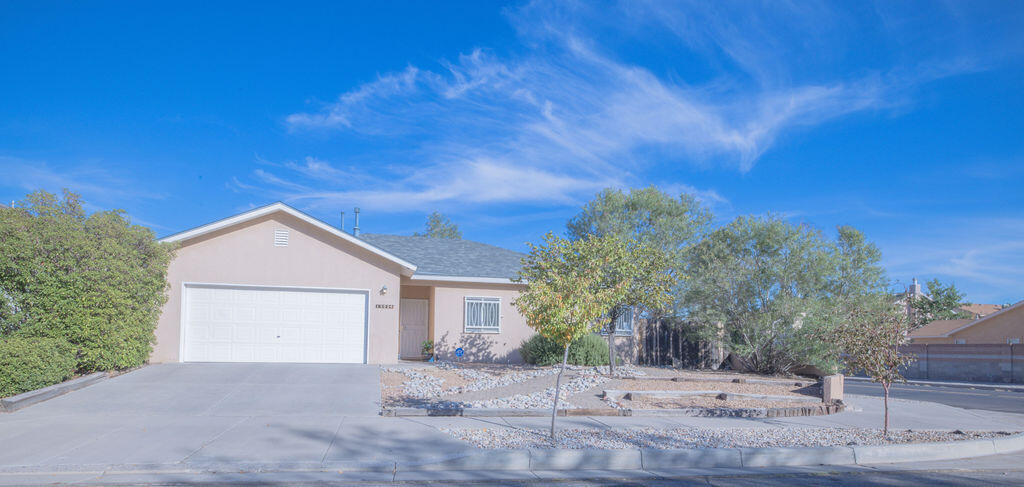 1900 TIERRA DEL OSO Place NW