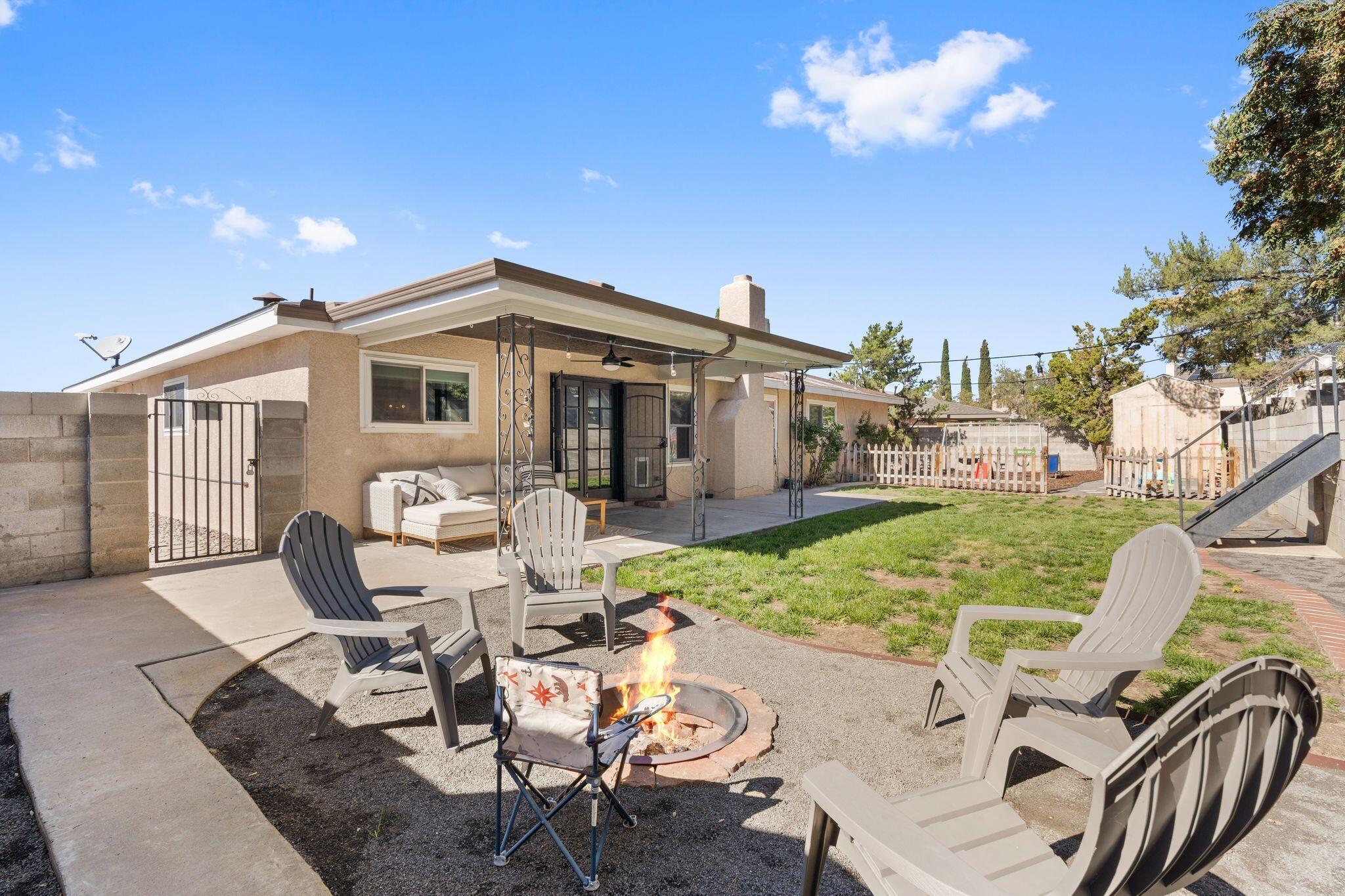 7333 LUELLA ANNE Drive NE
