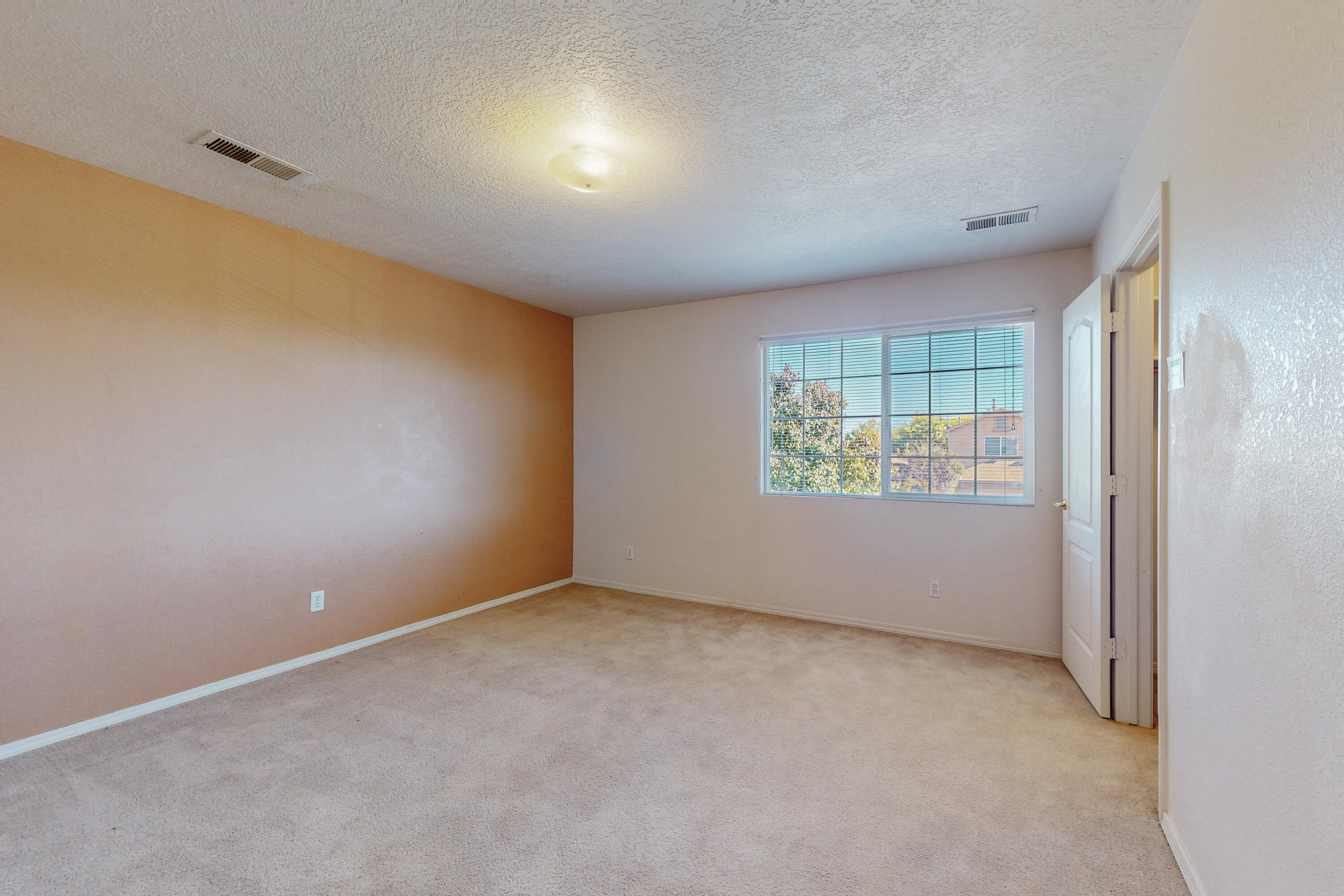 2921 DESERT SAGE Avenue SW