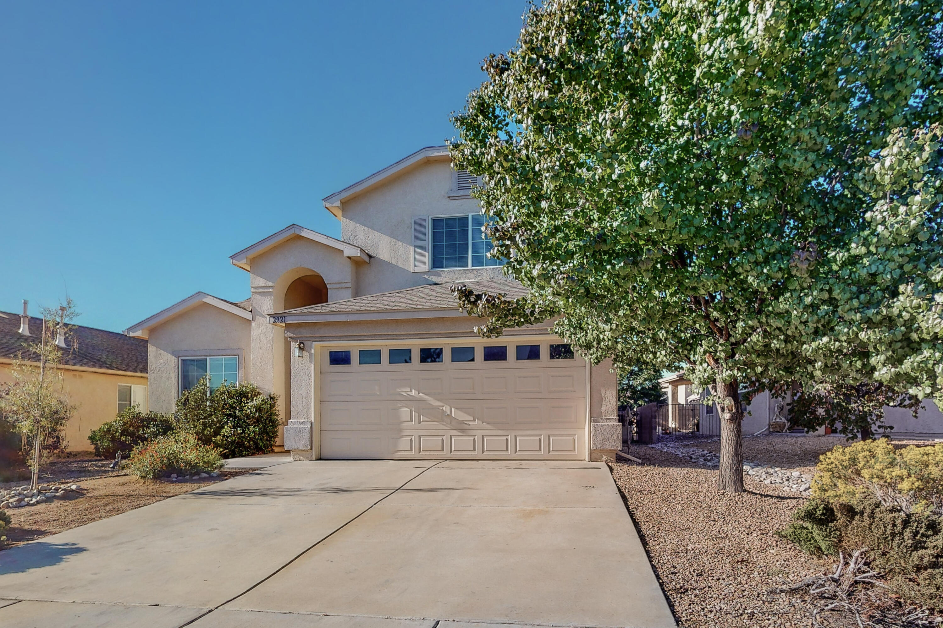 2921 DESERT SAGE Avenue SW