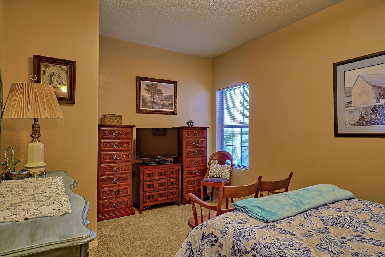 10351 Pintura Place Place NW