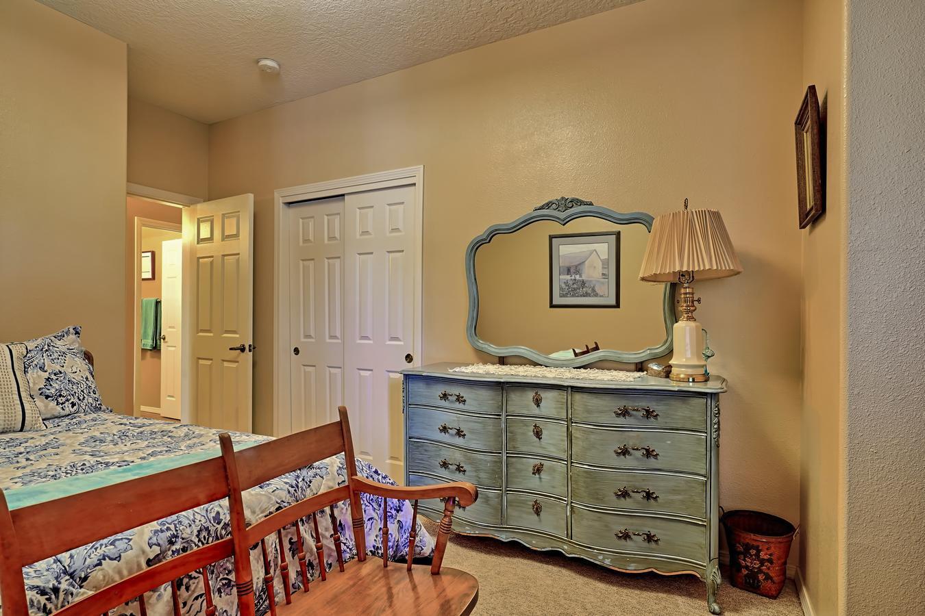 10351 Pintura Place Place NW