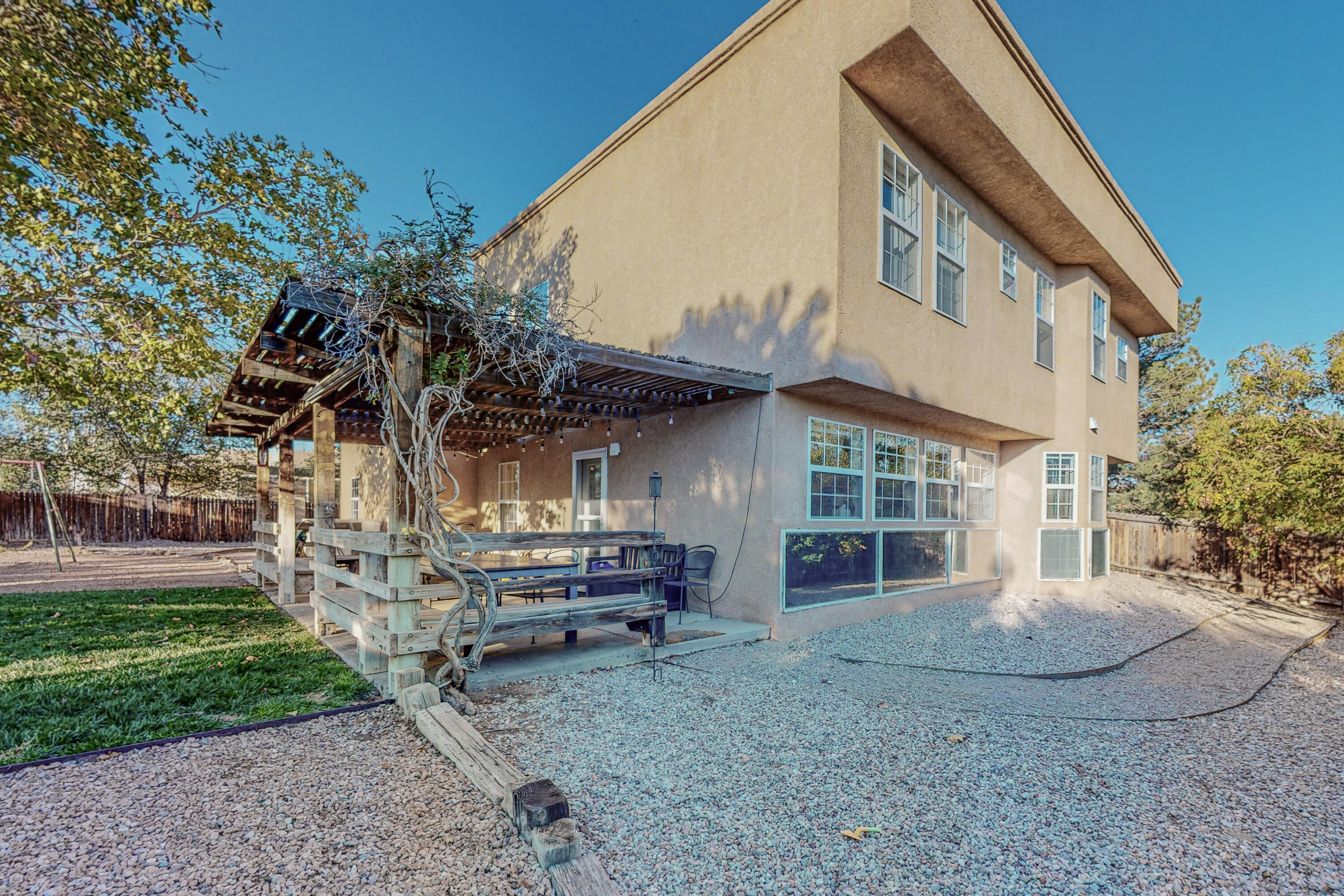 209 MONTANA WELLS Road NE