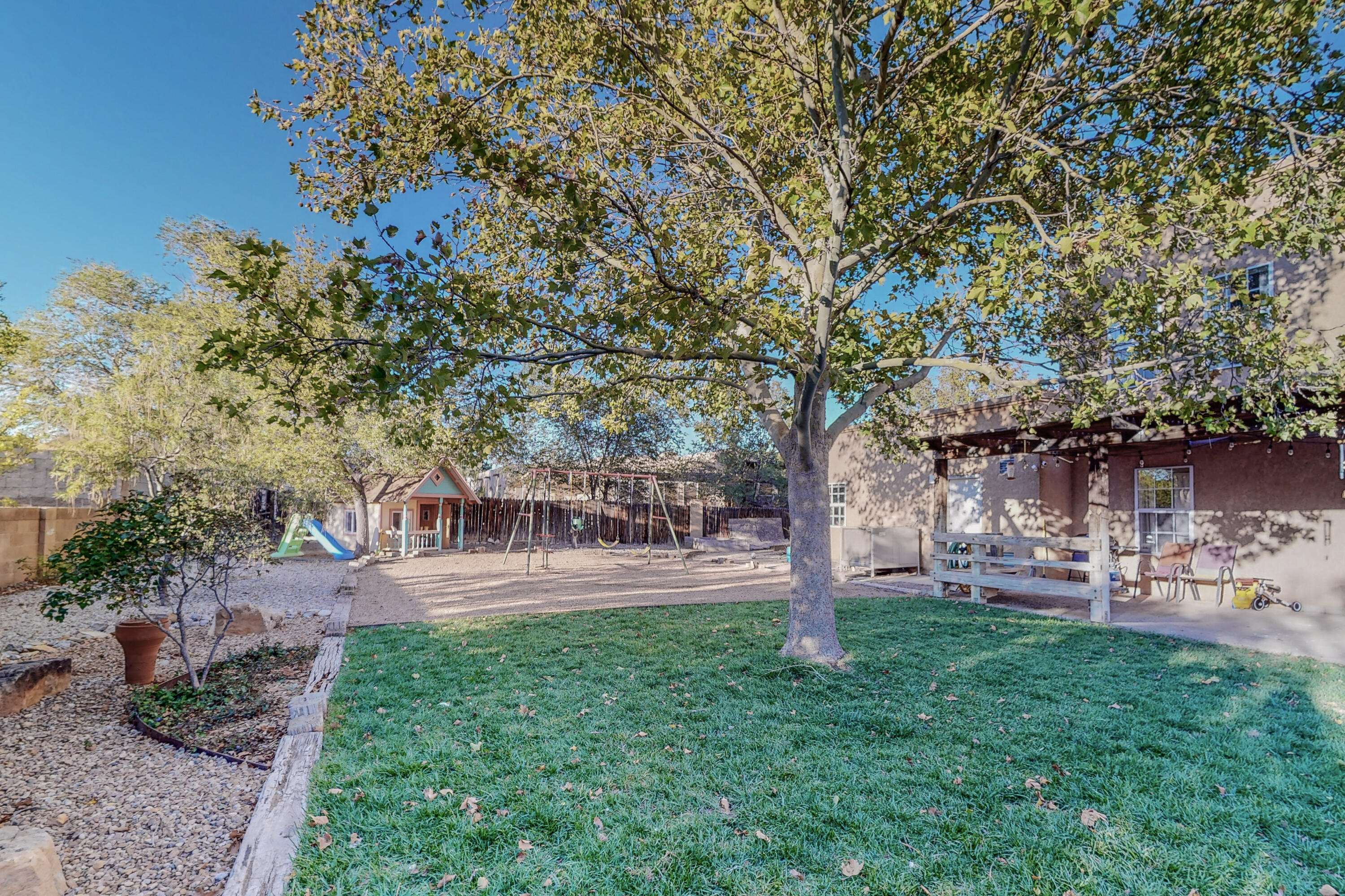 209 MONTANA WELLS Road NE