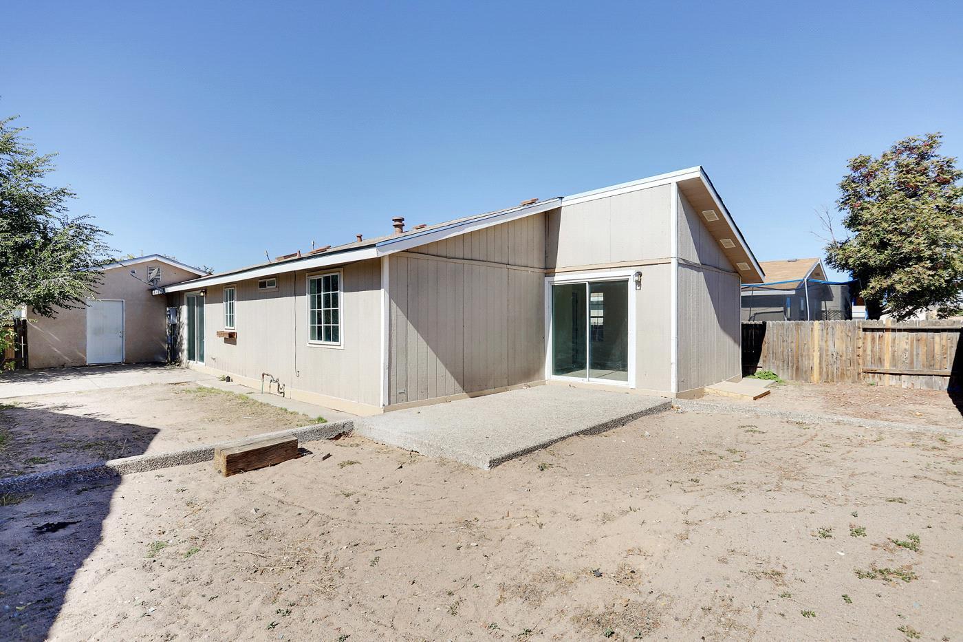 520 CARFAX Place SW