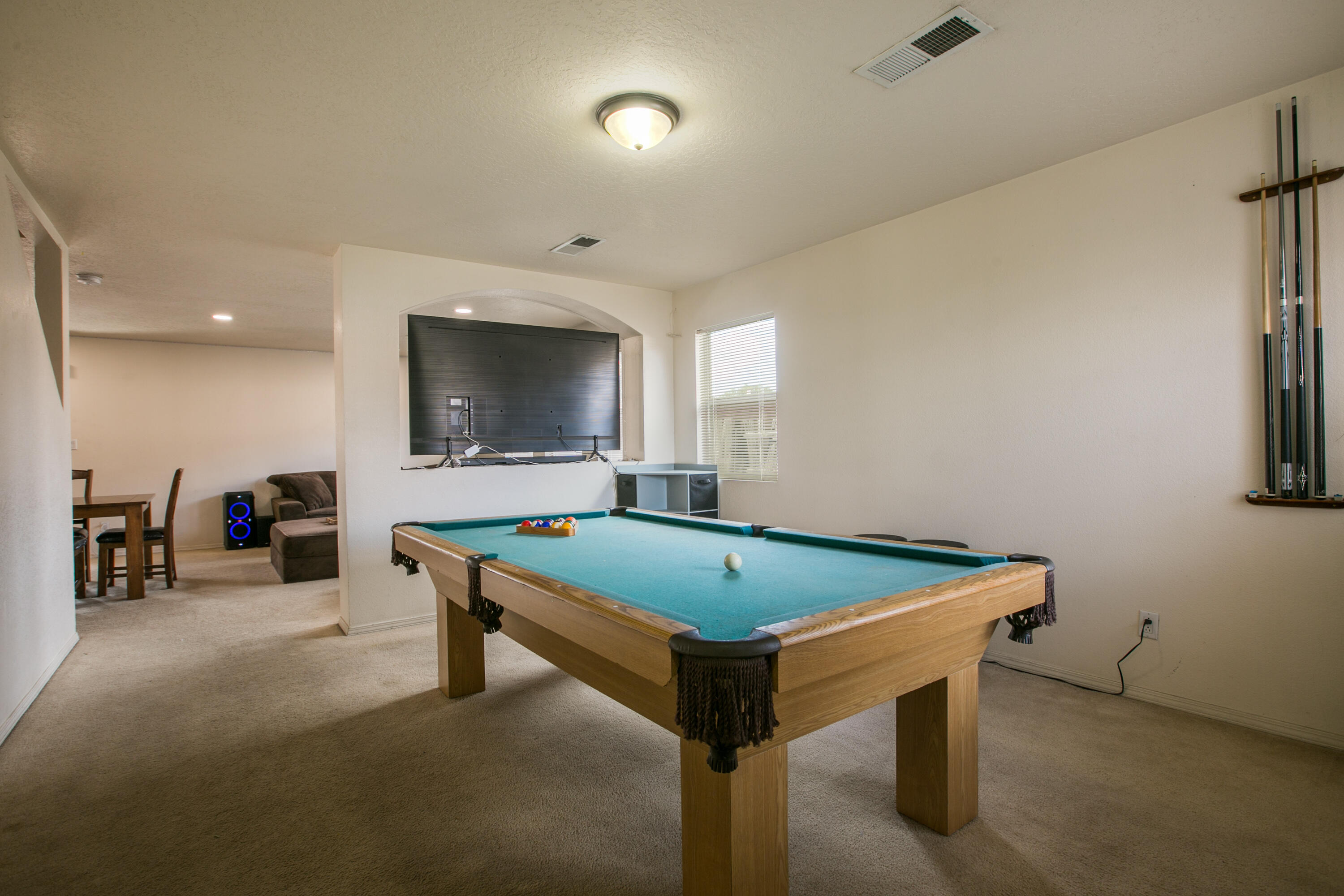 535 Hartman Drive SW