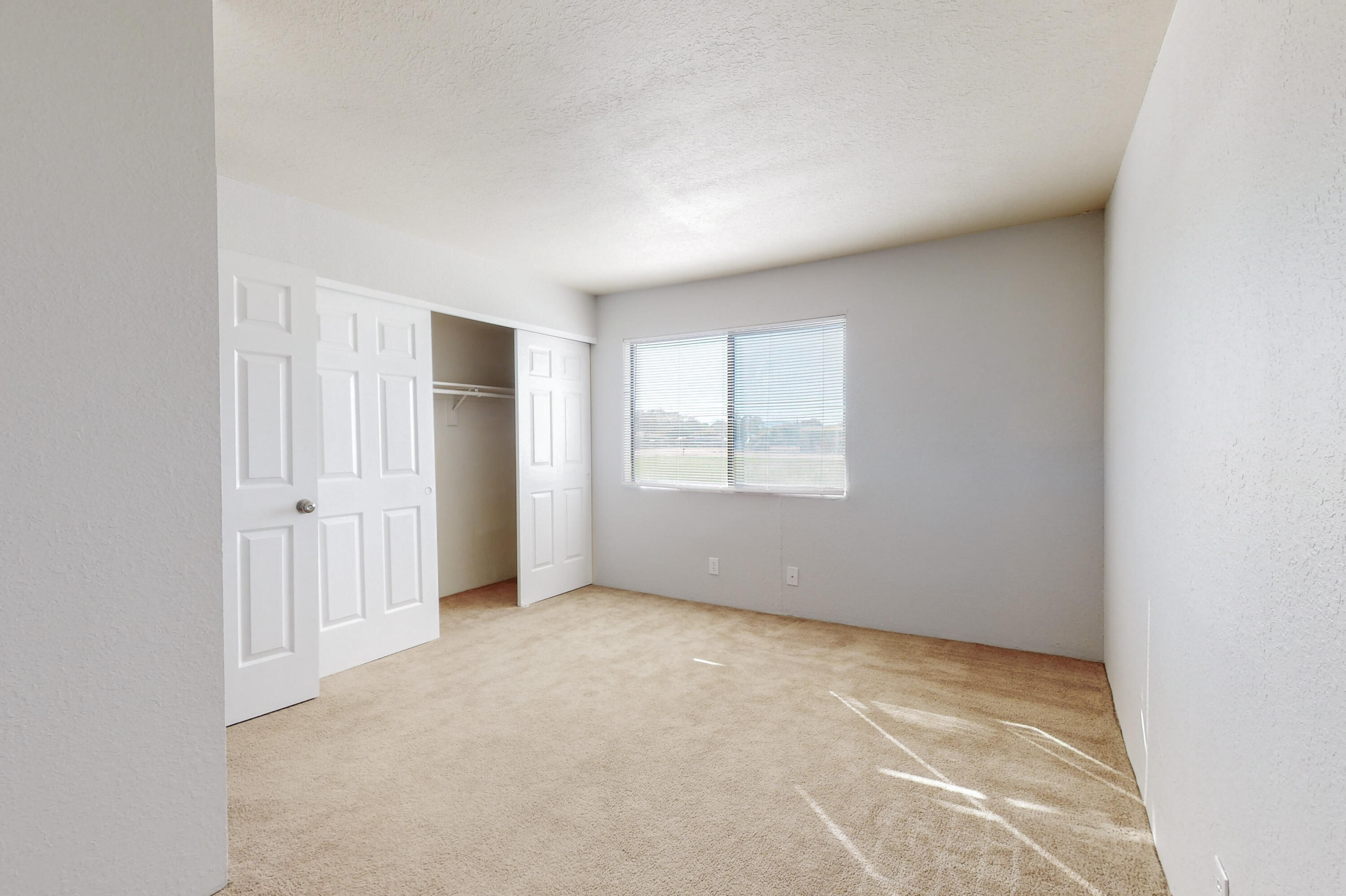 3301 MONROE Street NE Unit: M132