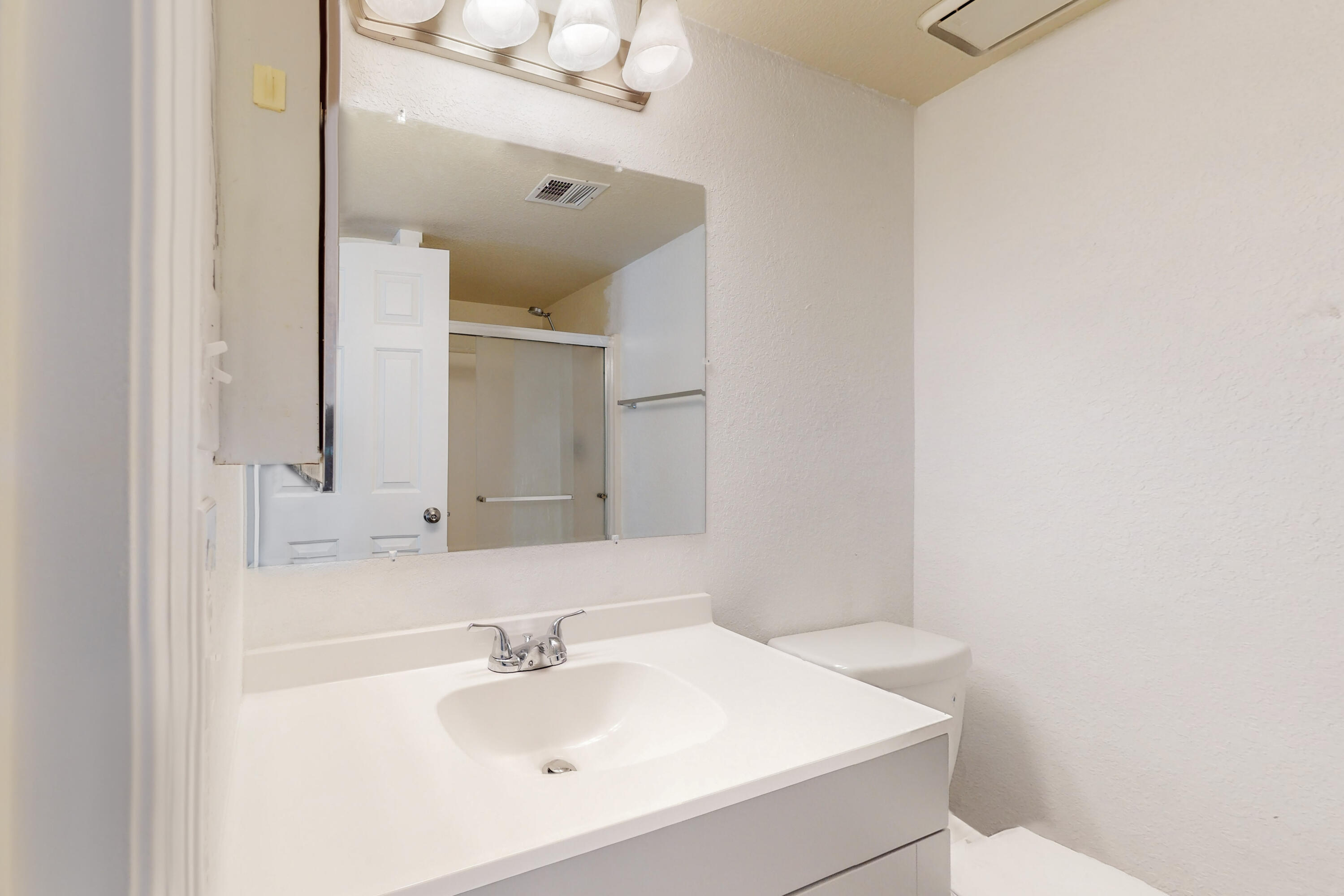 3301 MONROE Street NE Unit: M132