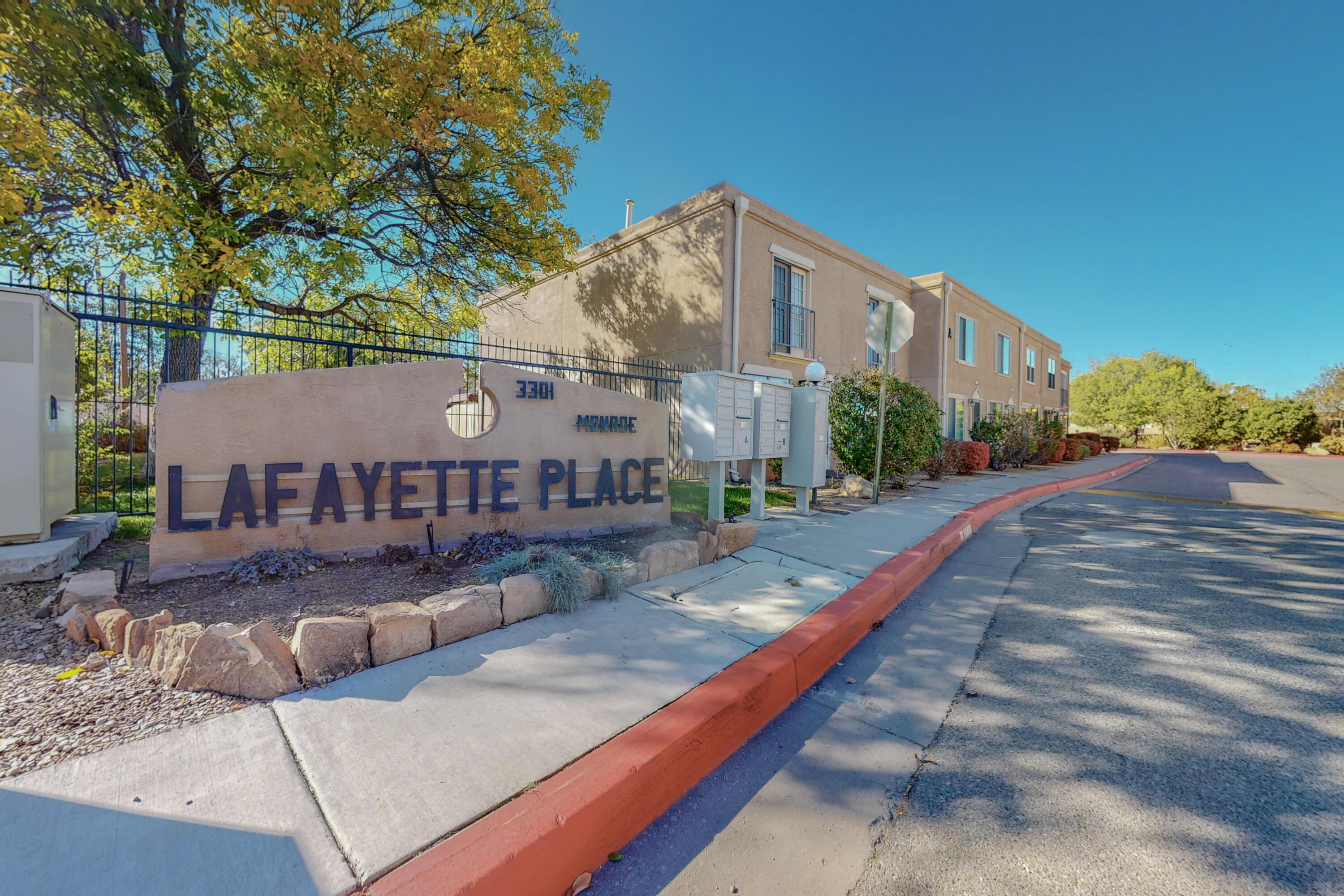 3301 MONROE Street NE Unit: M132