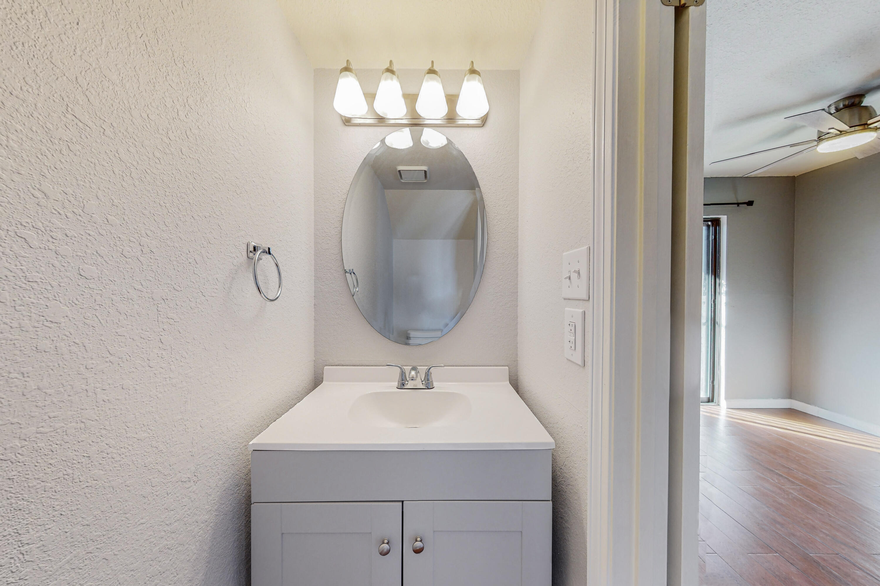 3301 MONROE Street NE Unit: M132