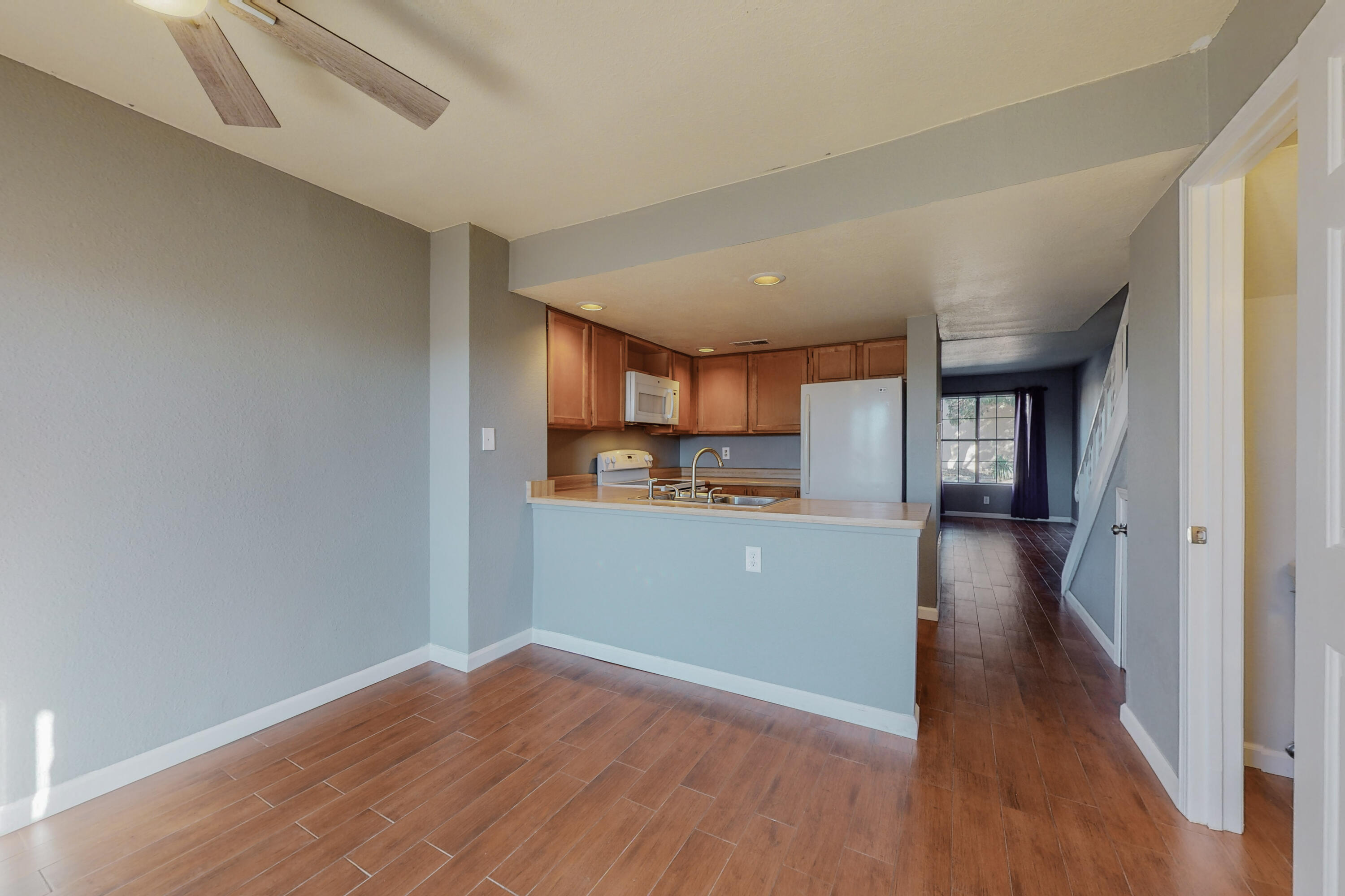 3301 MONROE Street NE Unit: M132