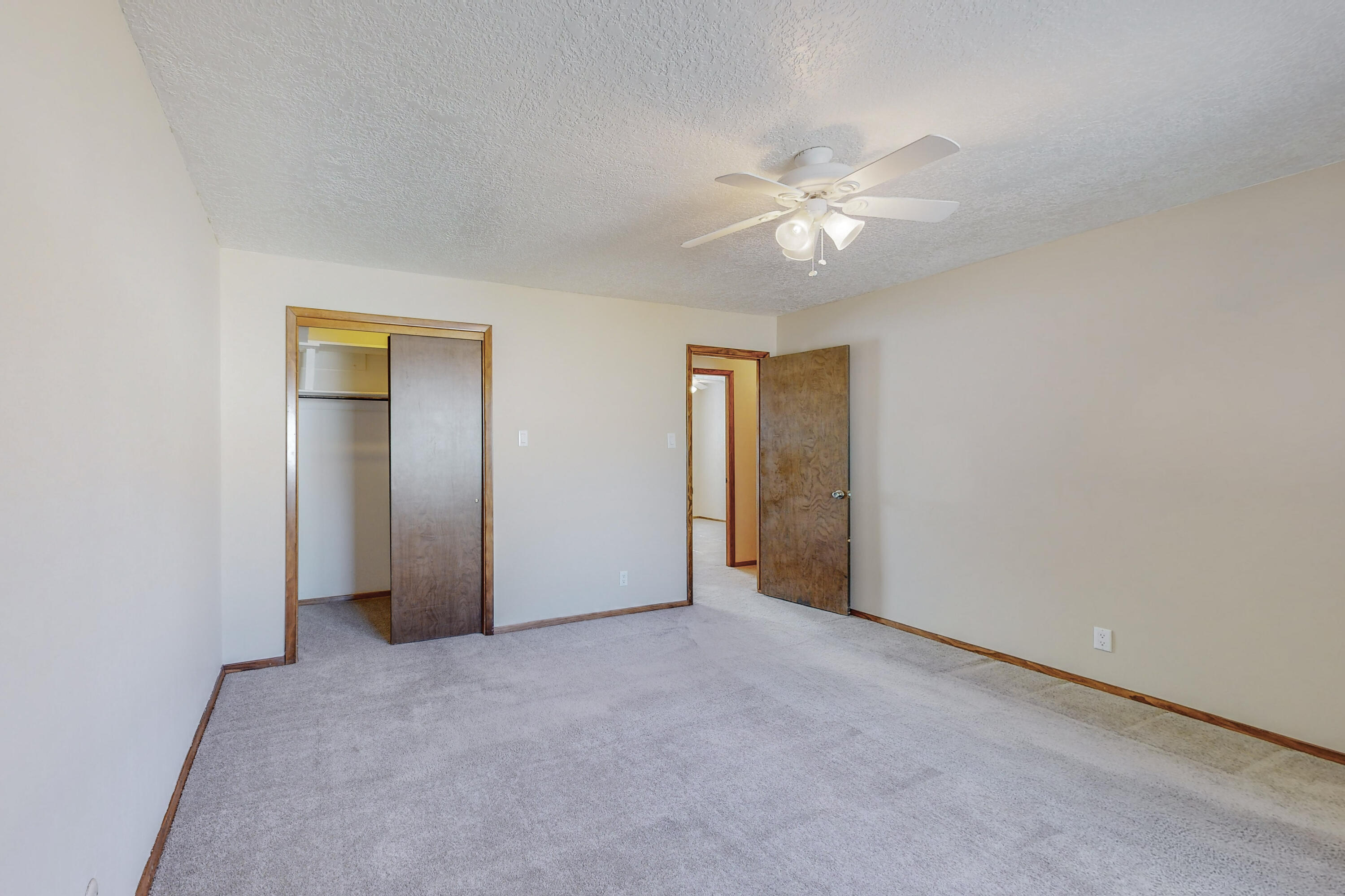 3729 VALERIE Place NE