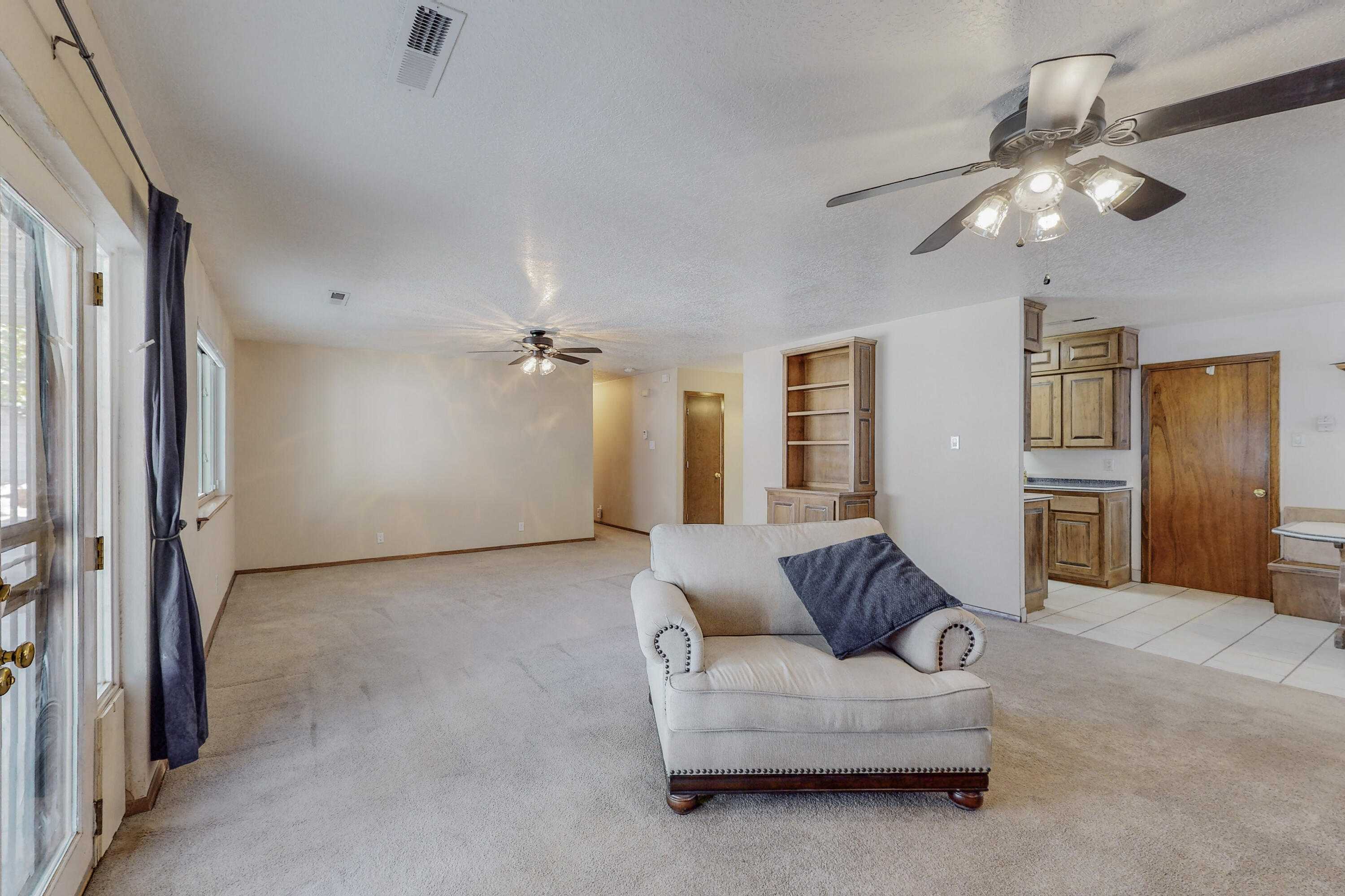 3729 VALERIE Place NE