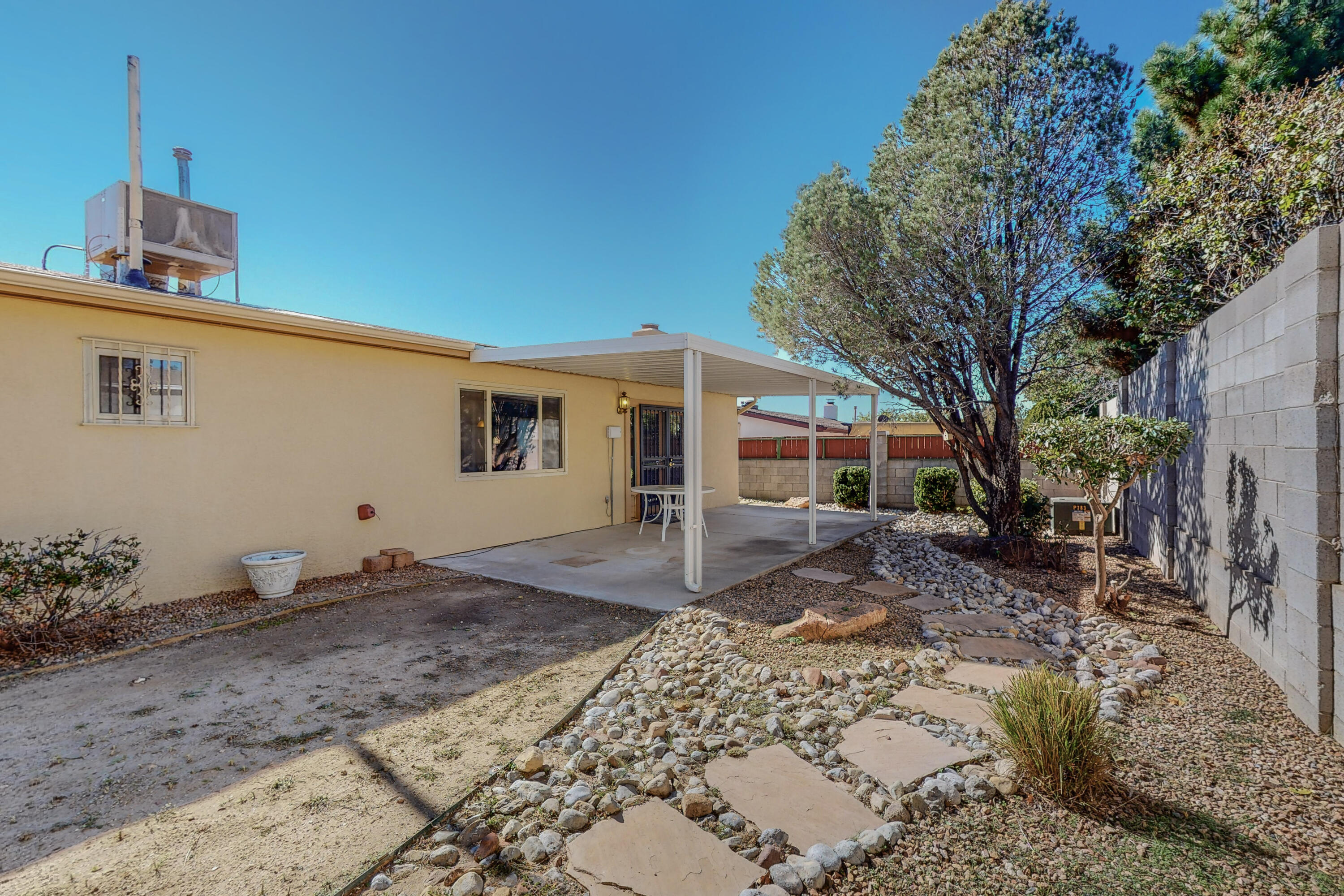 3729 VALERIE Place NE
