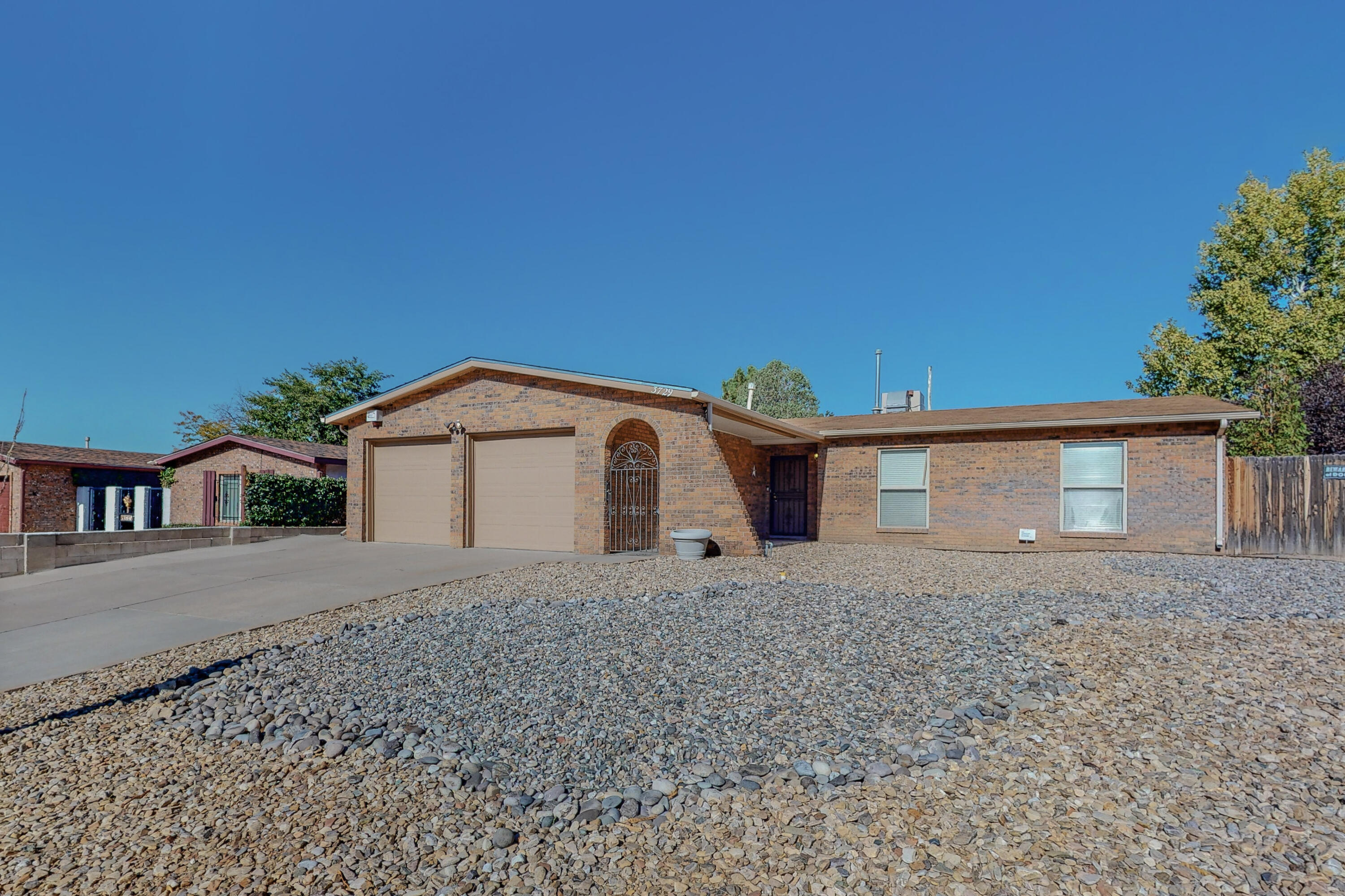 3729 VALERIE Place NE