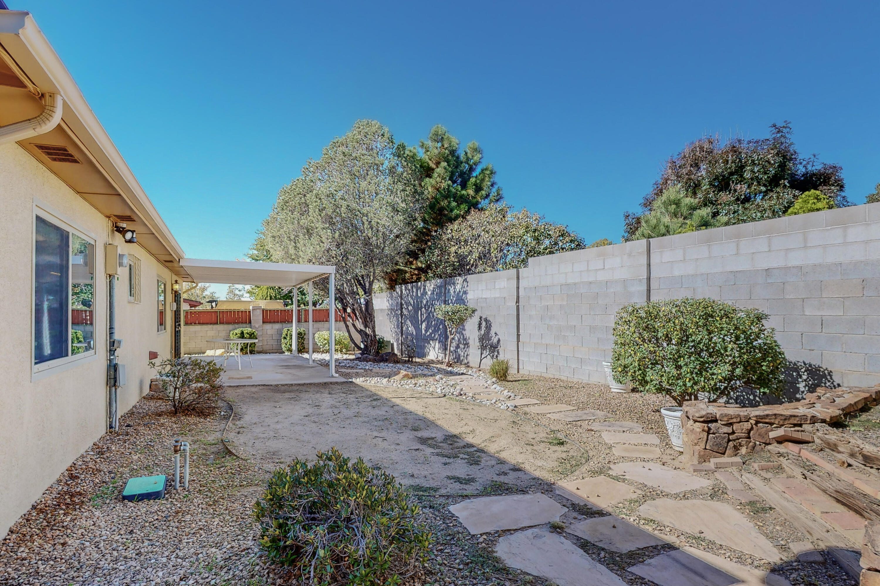 3729 VALERIE Place NE