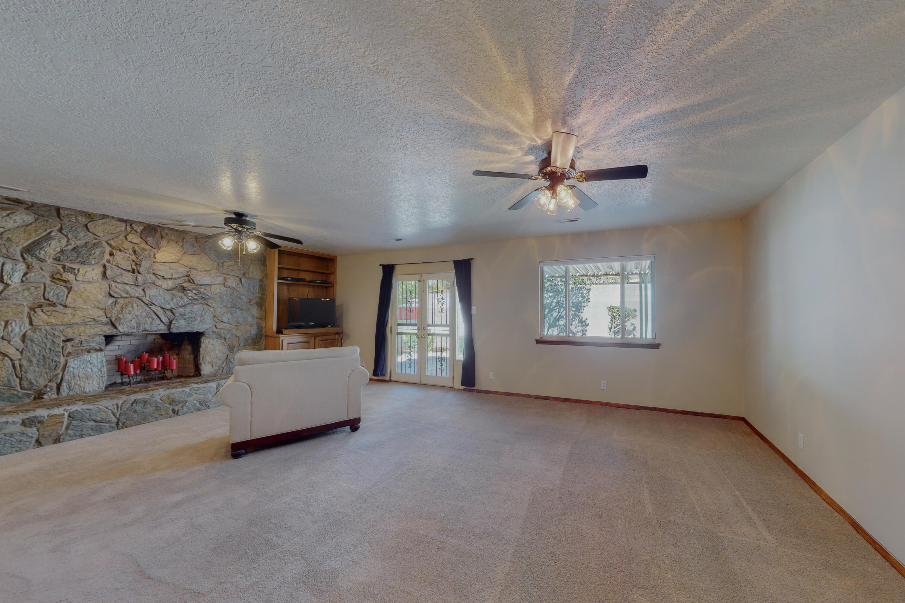 3729 VALERIE Place NE