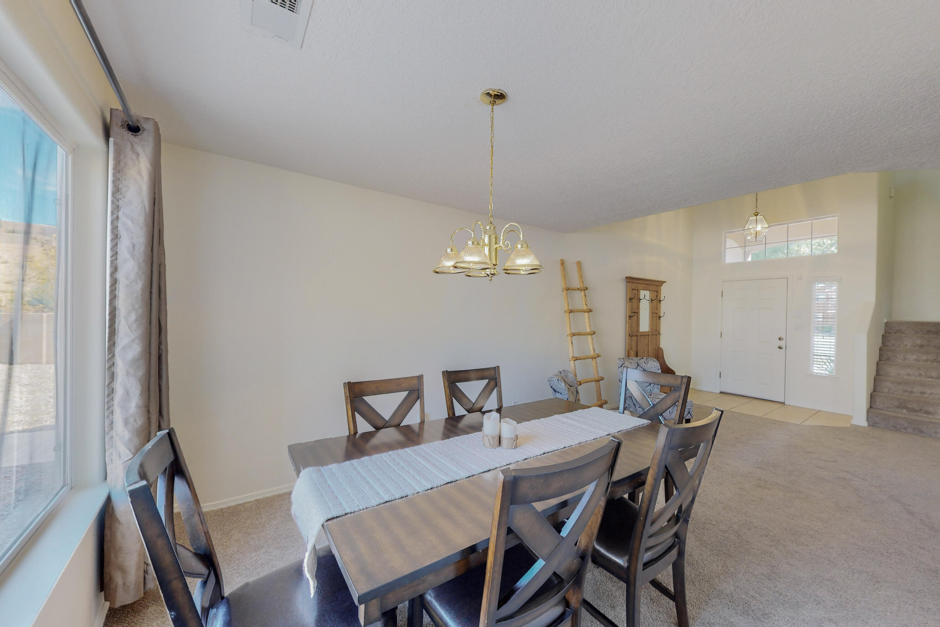 1335 POJAQUE Court NE