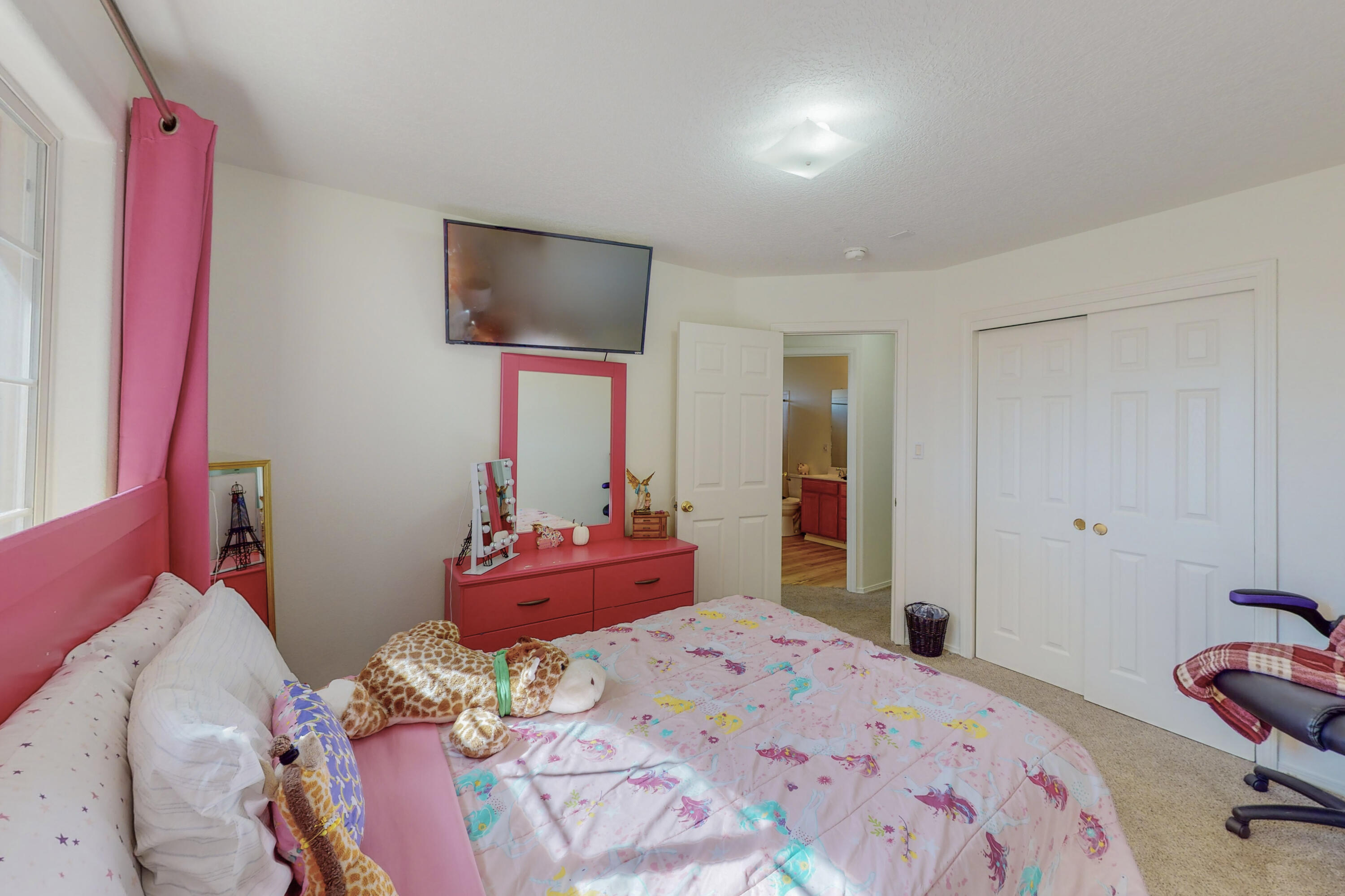 1335 POJAQUE Court NE