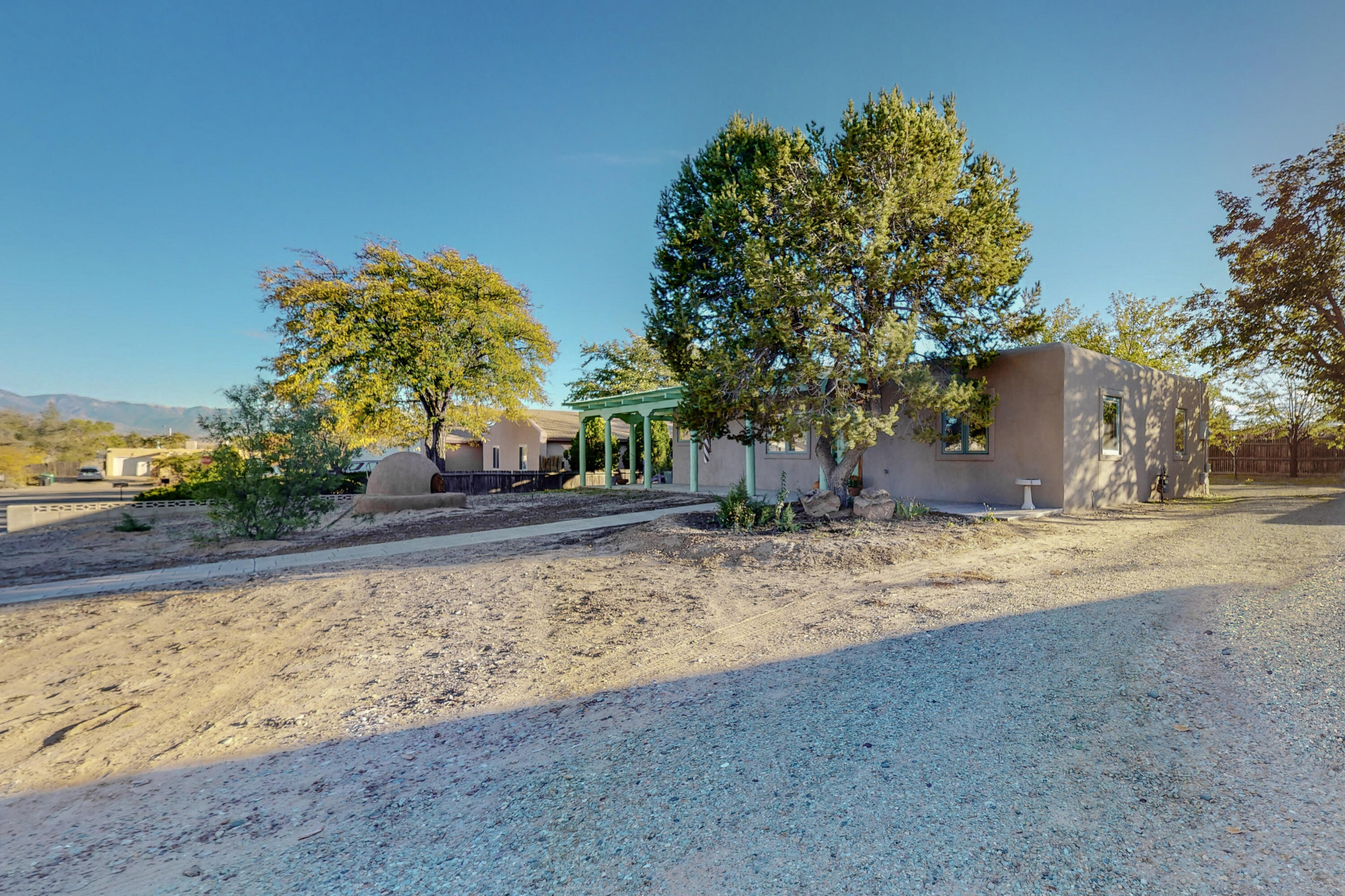 4714 El Hachero Court SE