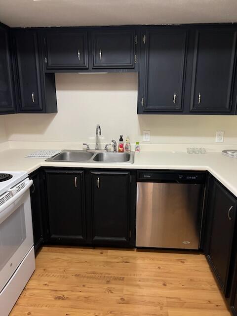 935 COUNTRY CLUB Drive SE Unit: G