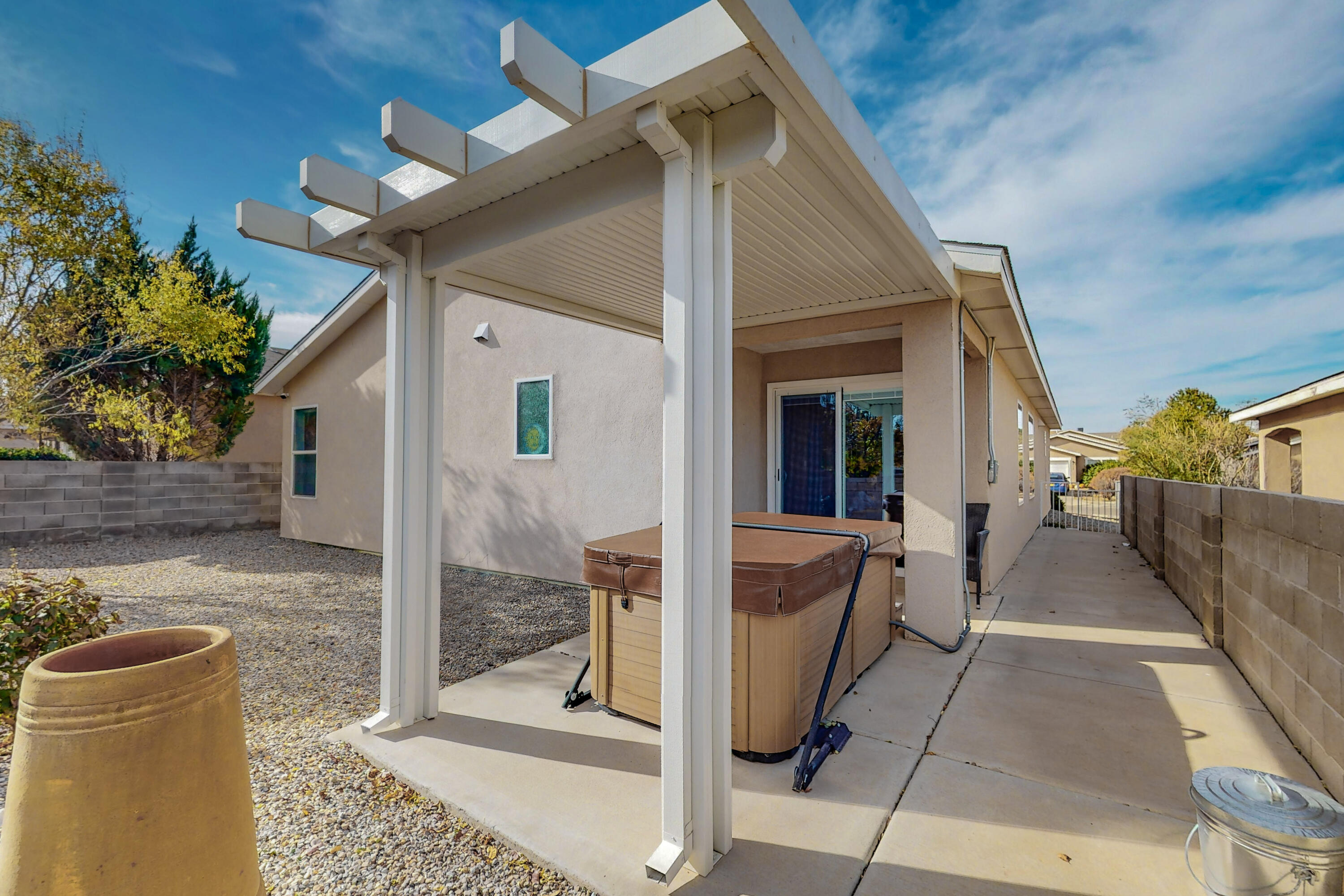 3724 RANCHER Loop NE