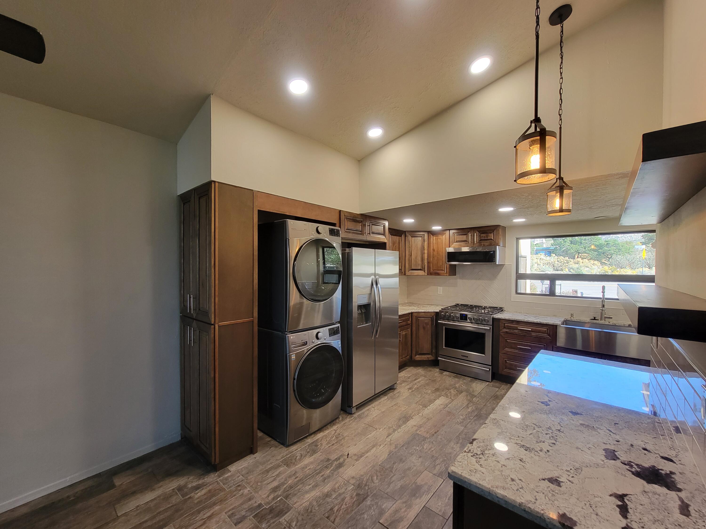 790 TRAMWAY Lane NE Unit: 10C