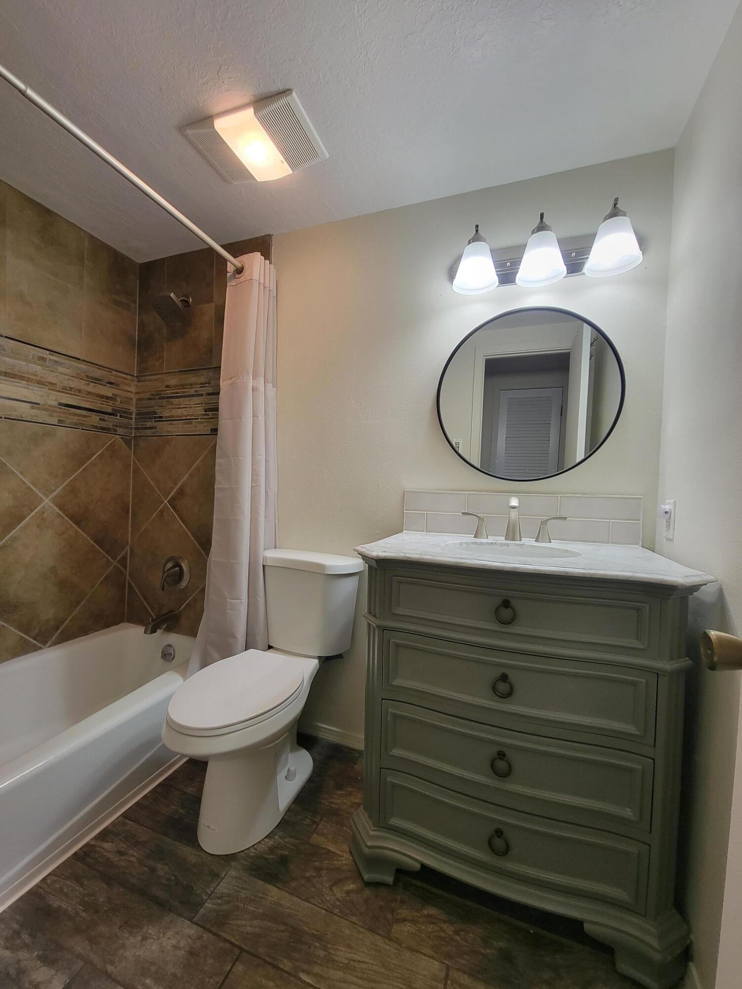 790 TRAMWAY Lane NE Unit: 10C
