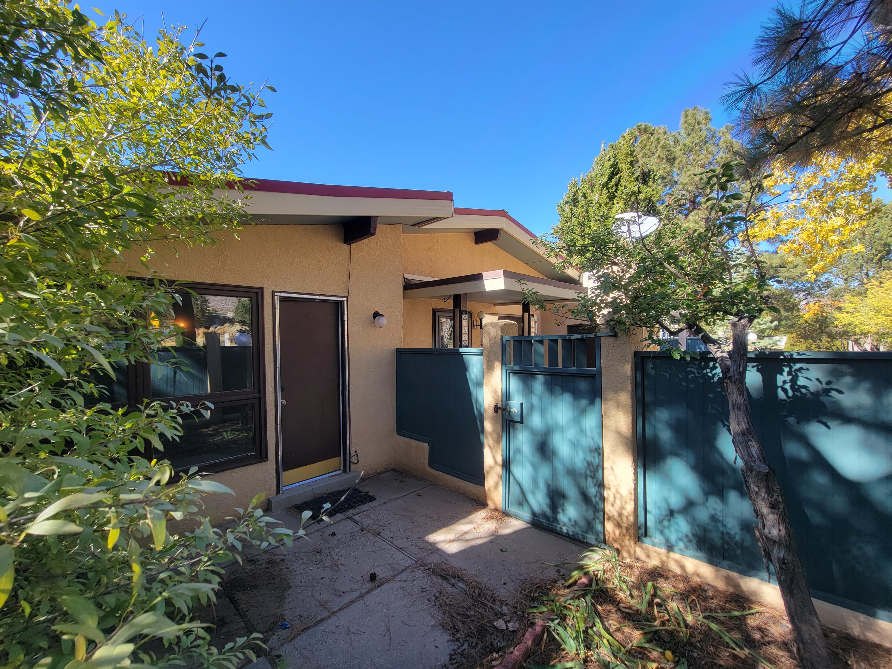 790 TRAMWAY Lane NE Unit: 10C
