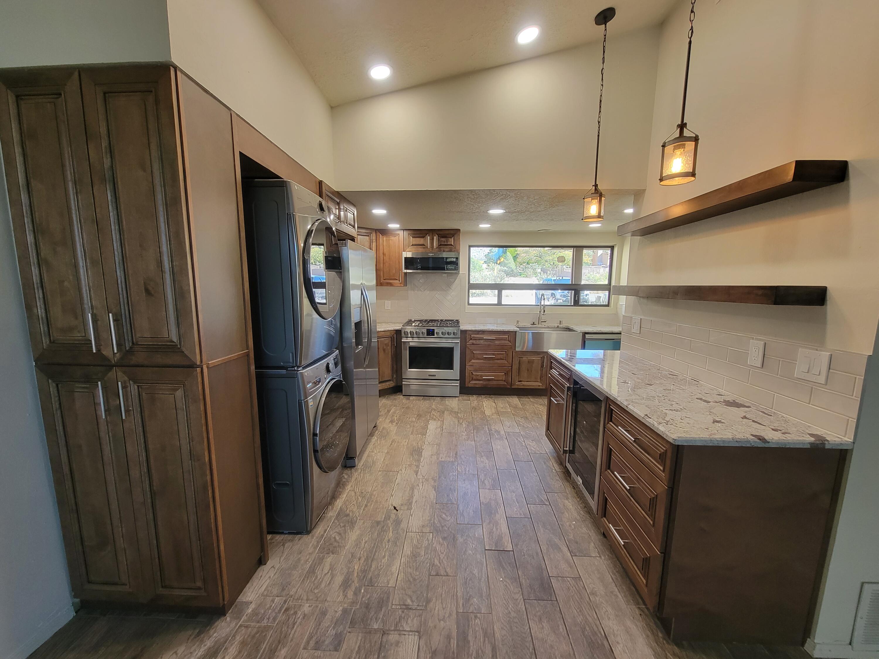 790 TRAMWAY Lane NE Unit: 10C